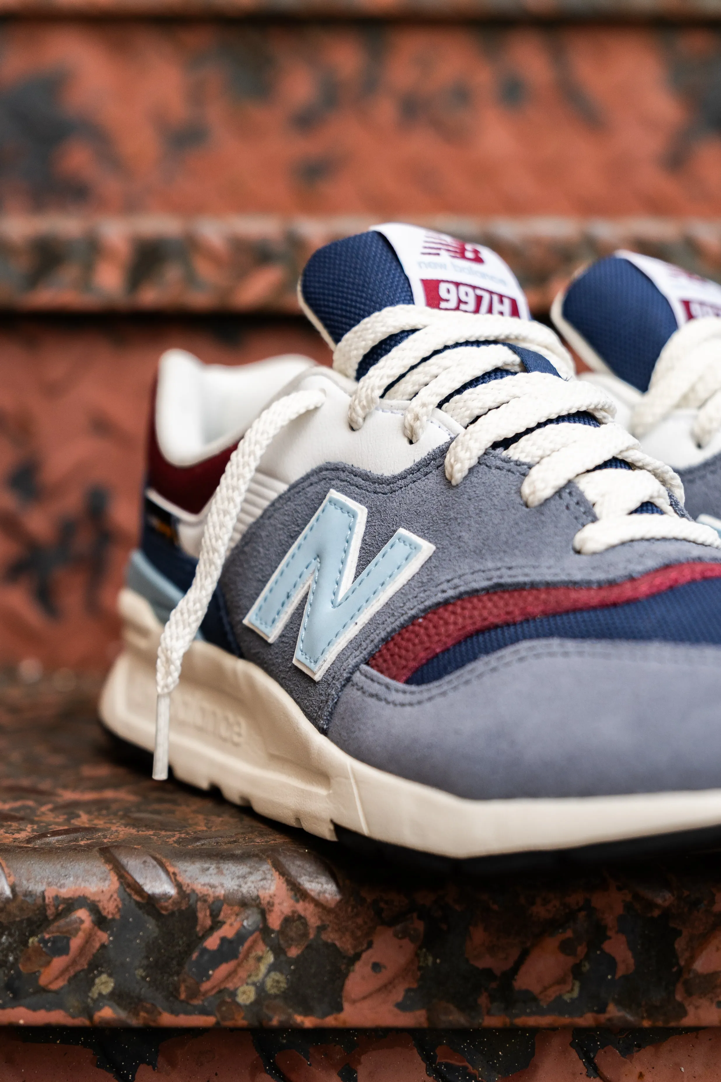 Mens New Balance 997H (Grey/Blue)- CM997HGN Street cushioning rollerblading