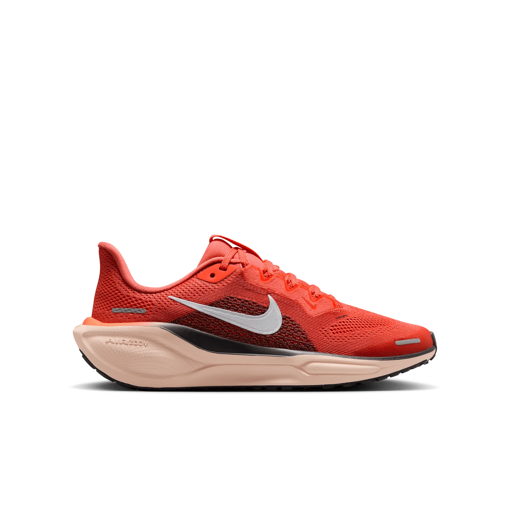 KID'S PEGASUS 41 - MAGIC EMBER/WHITE running in well - maintained tracks shoes