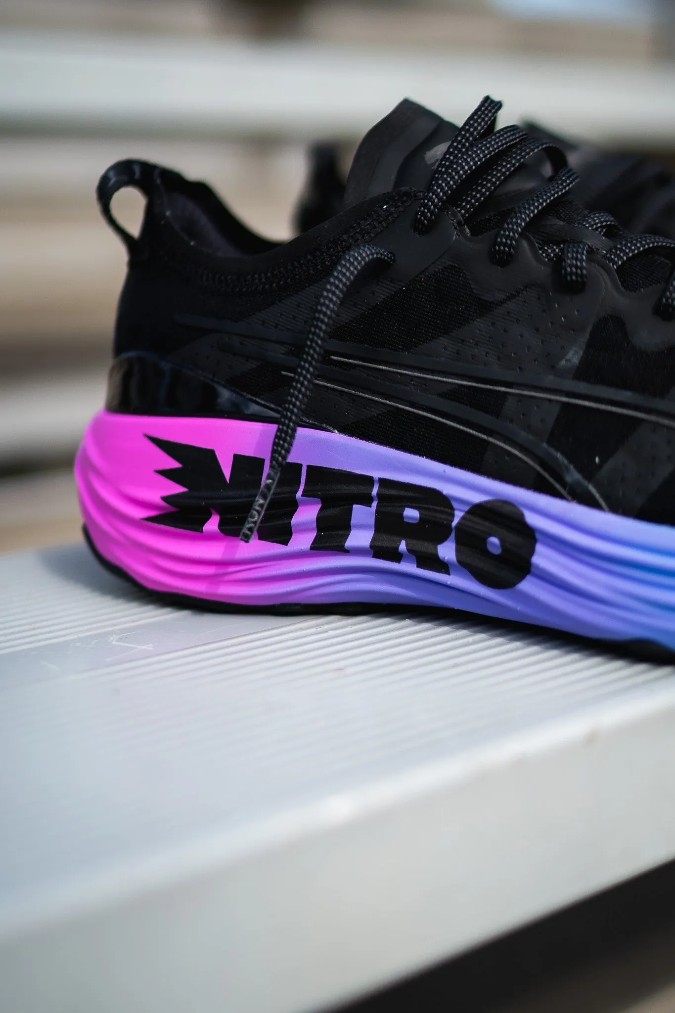 least outdoor Plush Touch Mens Puma ForeverRun Nitro Sunset (Black/Luminous Blue)