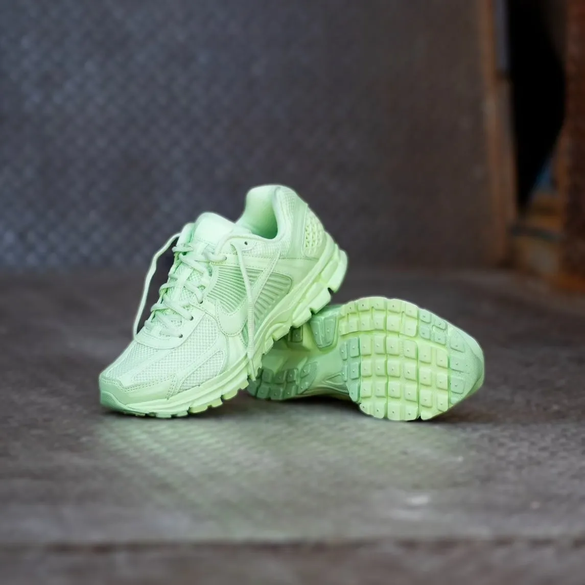 Mens Nike Zoom Vomero 5 (Vapor Green) Comfortable Touch