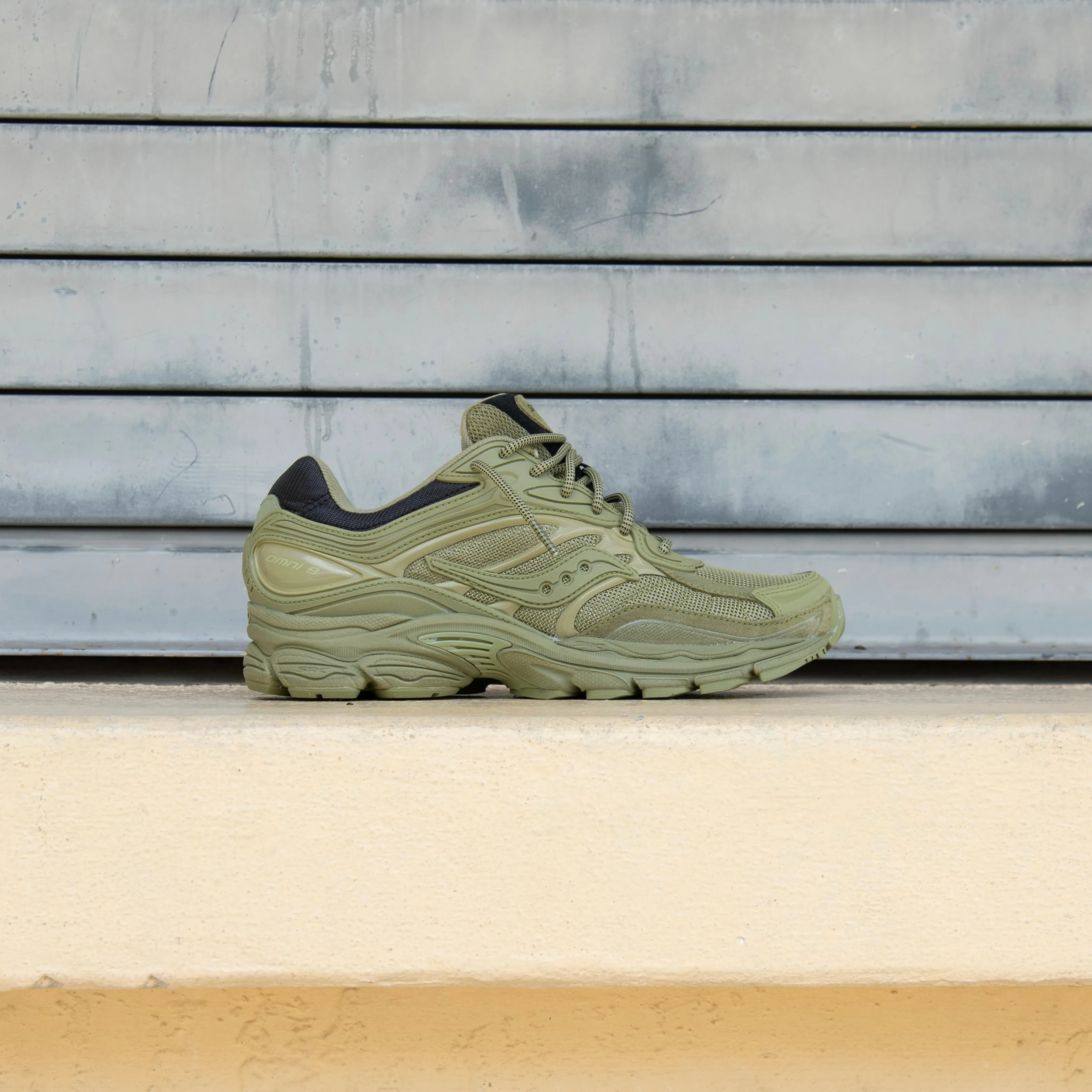 waterproof user Mens Saucony ProGrid Omni 9 (Green/Vert)