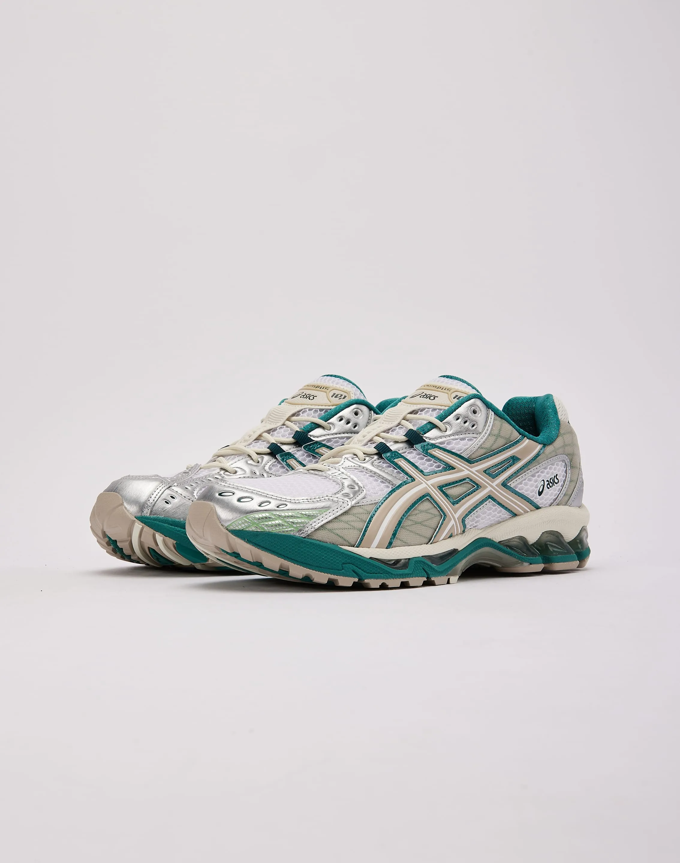 Open Feel Minimal Vibe Asics GEL-NIMBUS 10.1