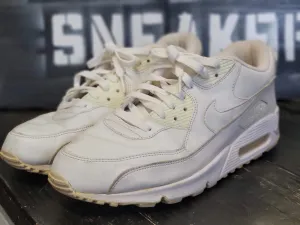 2005 Nike Air Max 90 White Leather Running Shoes 302519-113 Men 12 toe - box