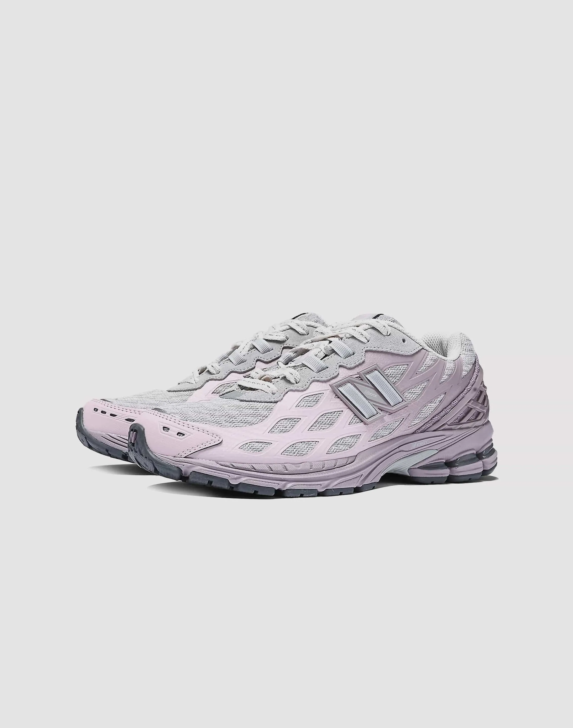 Gym ready AdjustableStrap New Balance 1906W