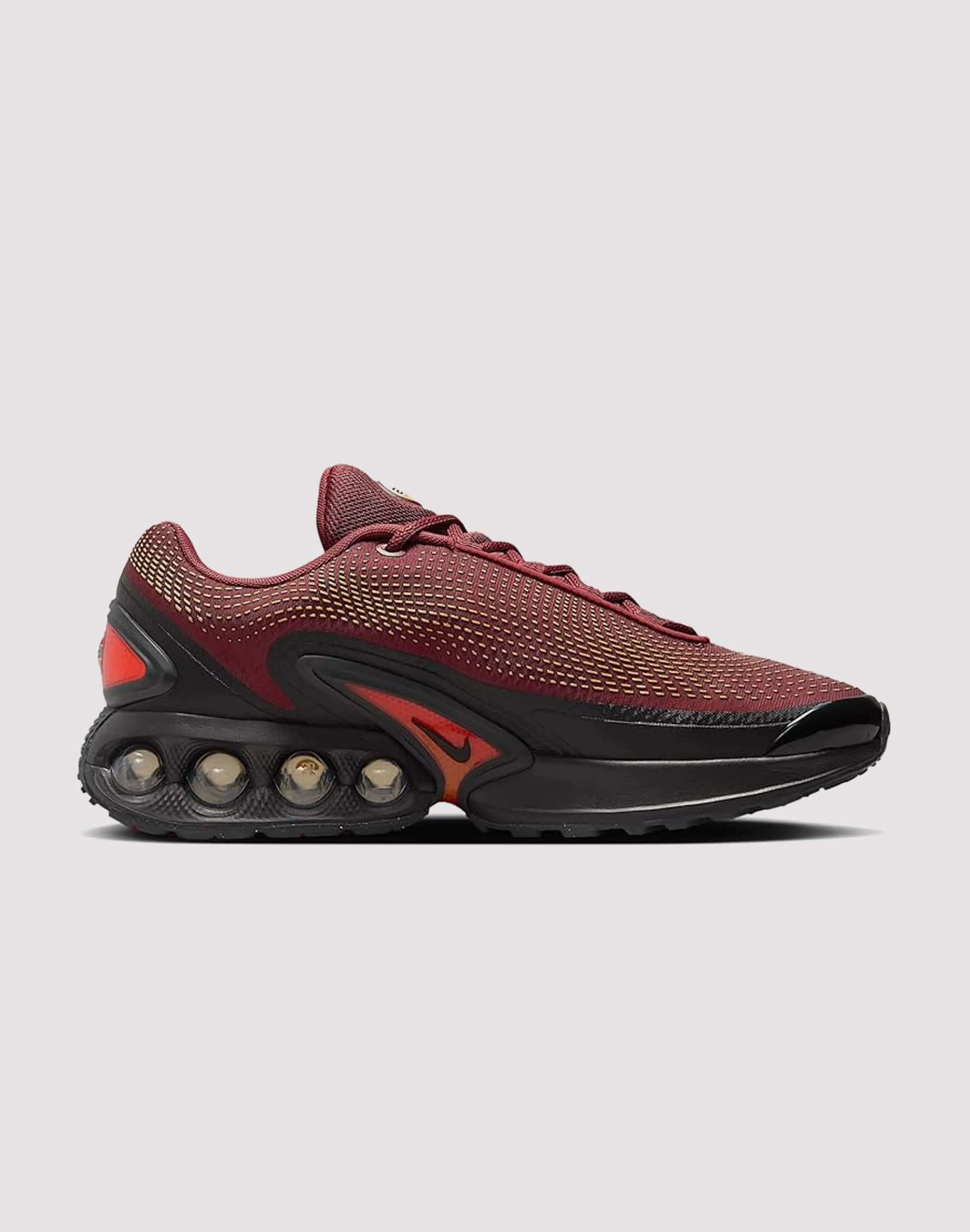 Slide On Busy Walk Nike Air Max Dn