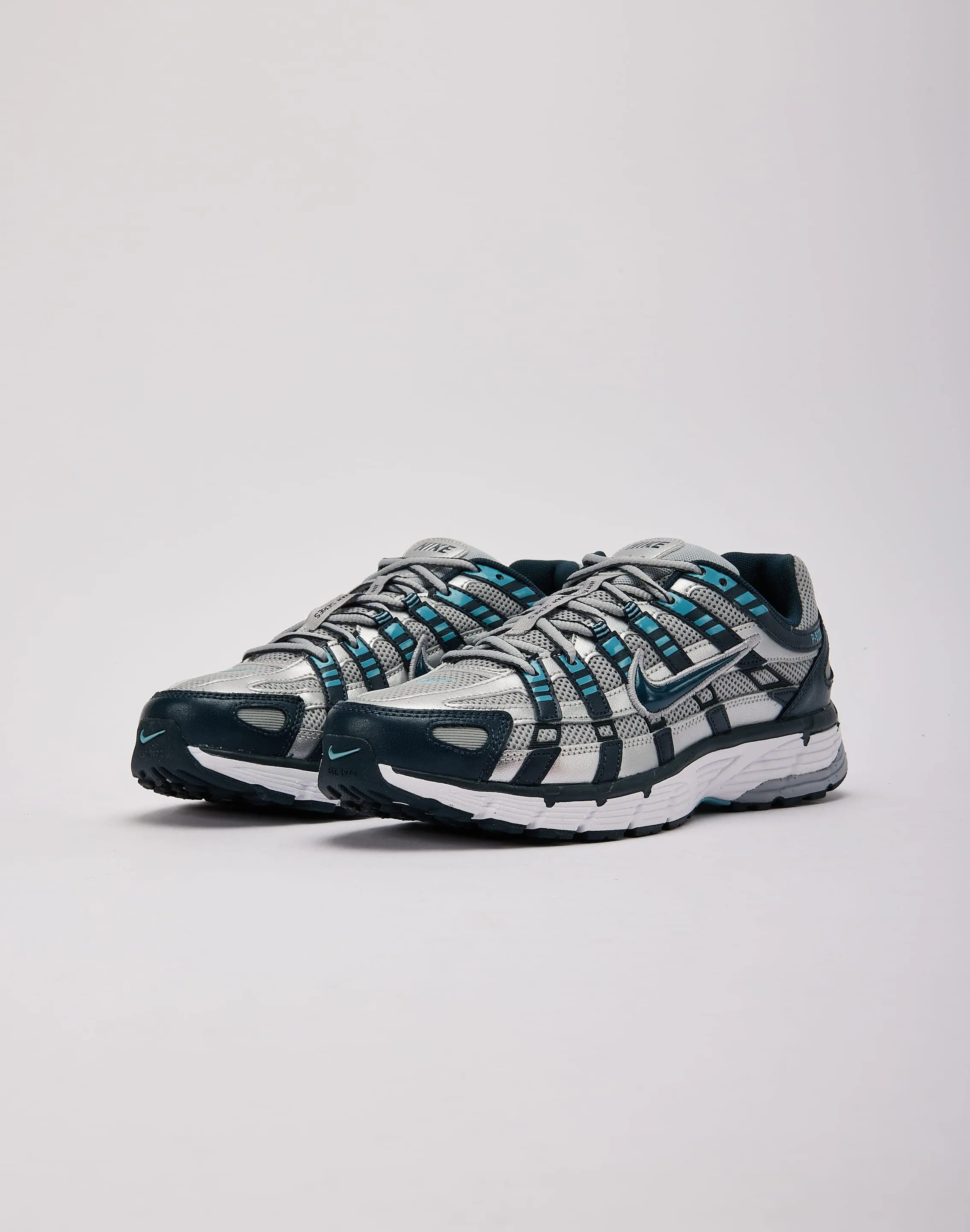 Strong Grip Nike P-6000