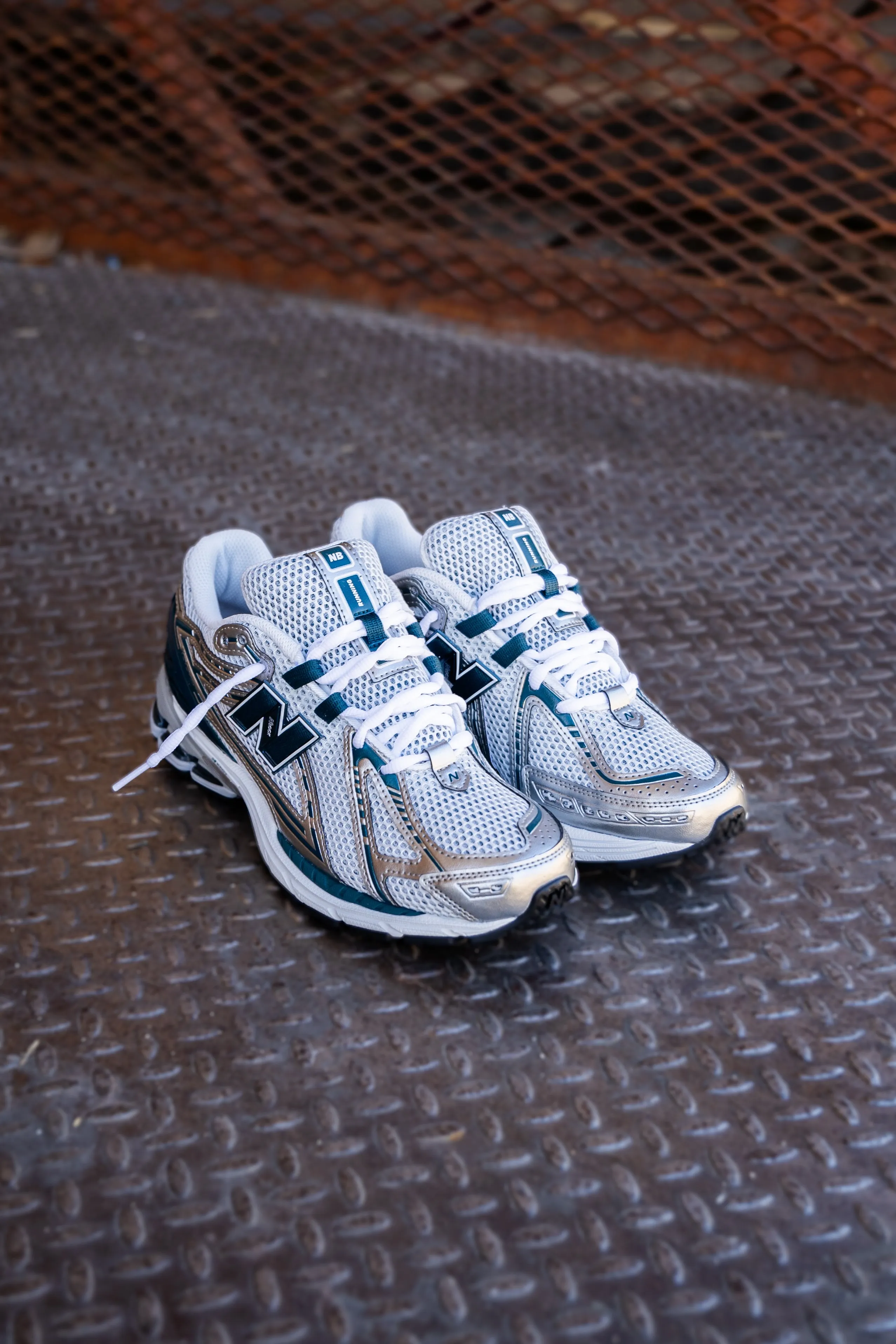 Mens New Balance 1906R (Metallic Silver/Deep Ocean) - U1906RCE Easy Wear
