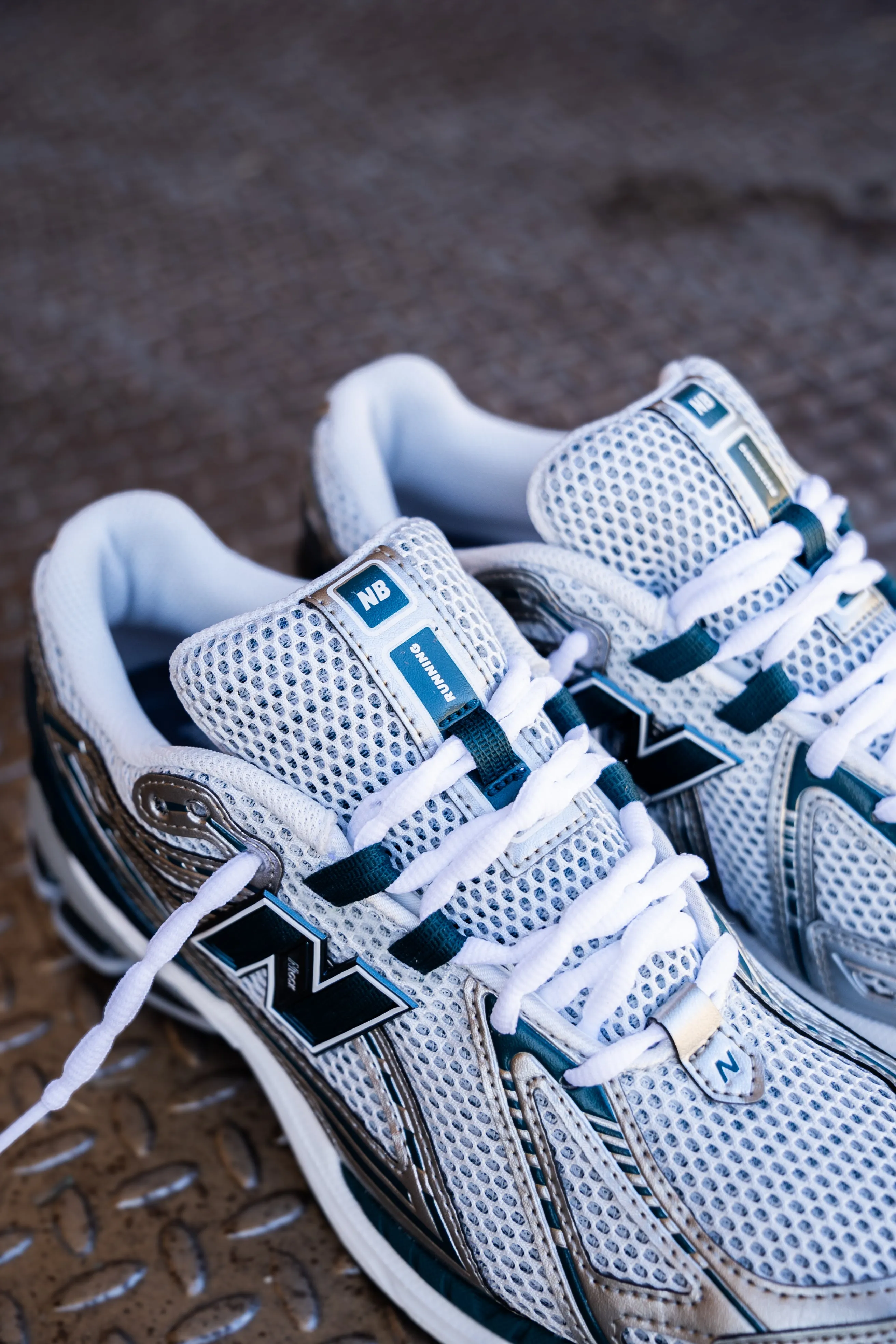 biggest Mens New Balance 1906R (Metallic Silver/Deep Ocean) - U1906RCE