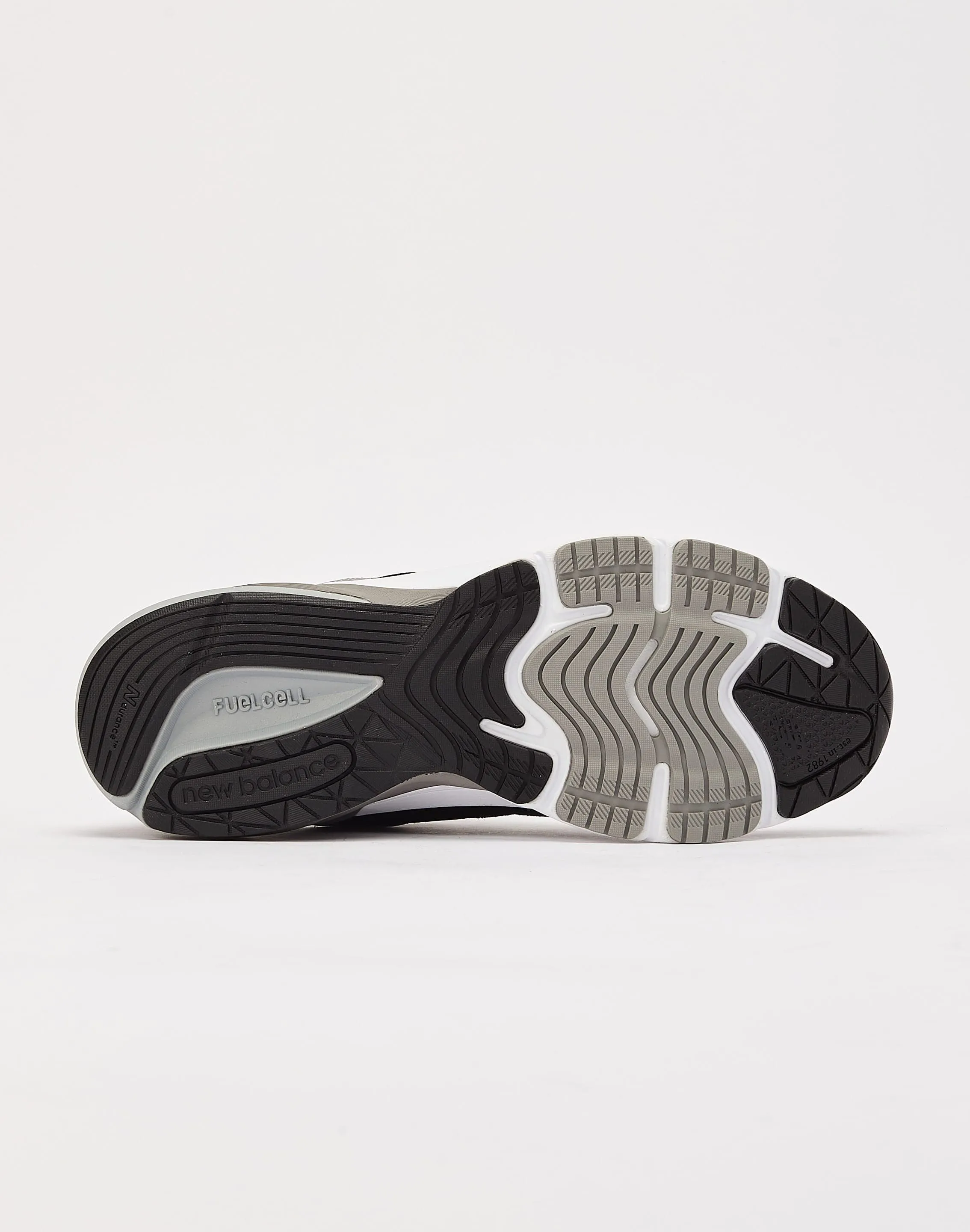 Star Path All-Purpose Use New Balance 990v6