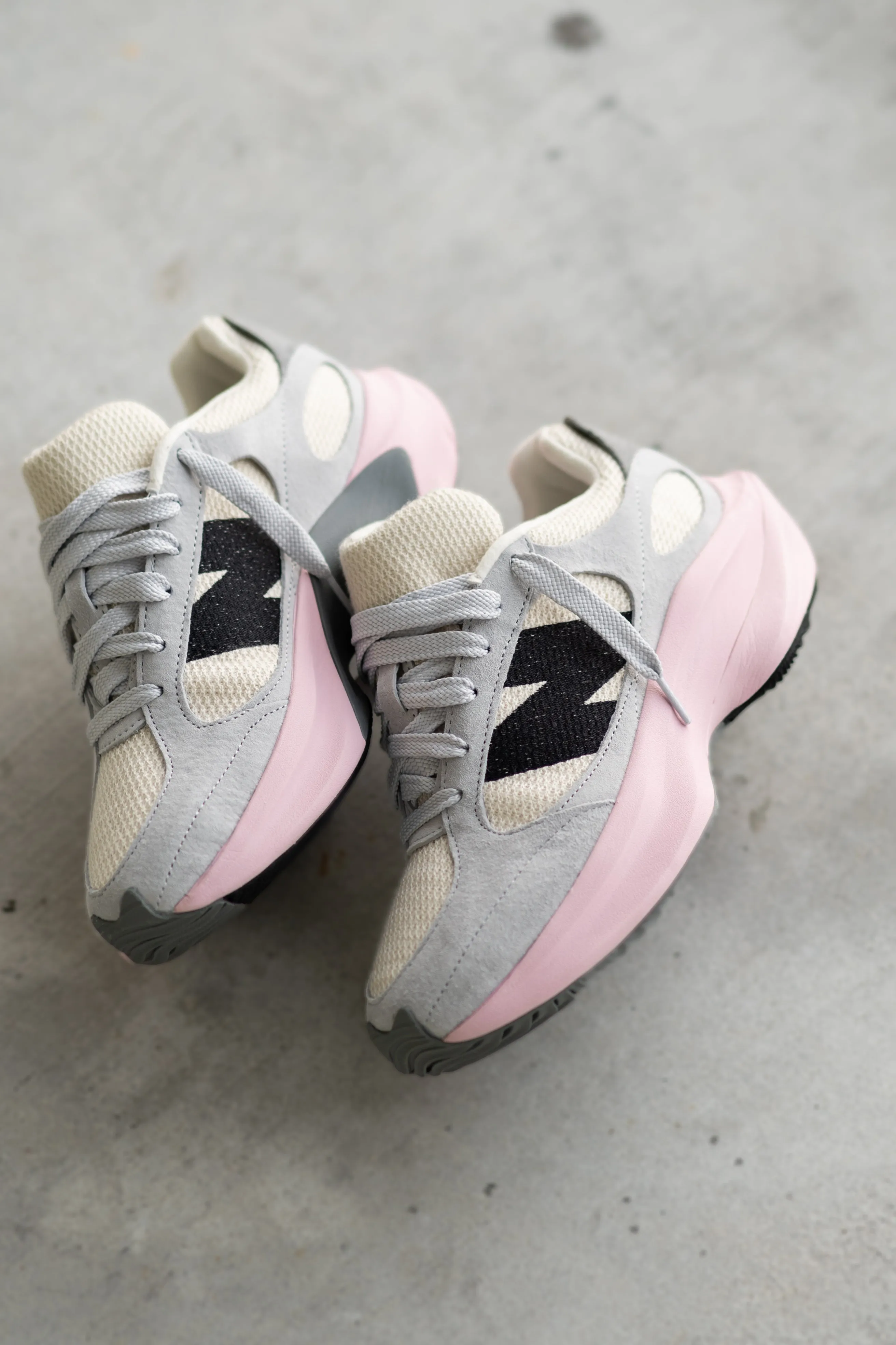 Non-marking sole Mens New Balance WRPD (Beige/Grey/Pink) - UWRPDGBP