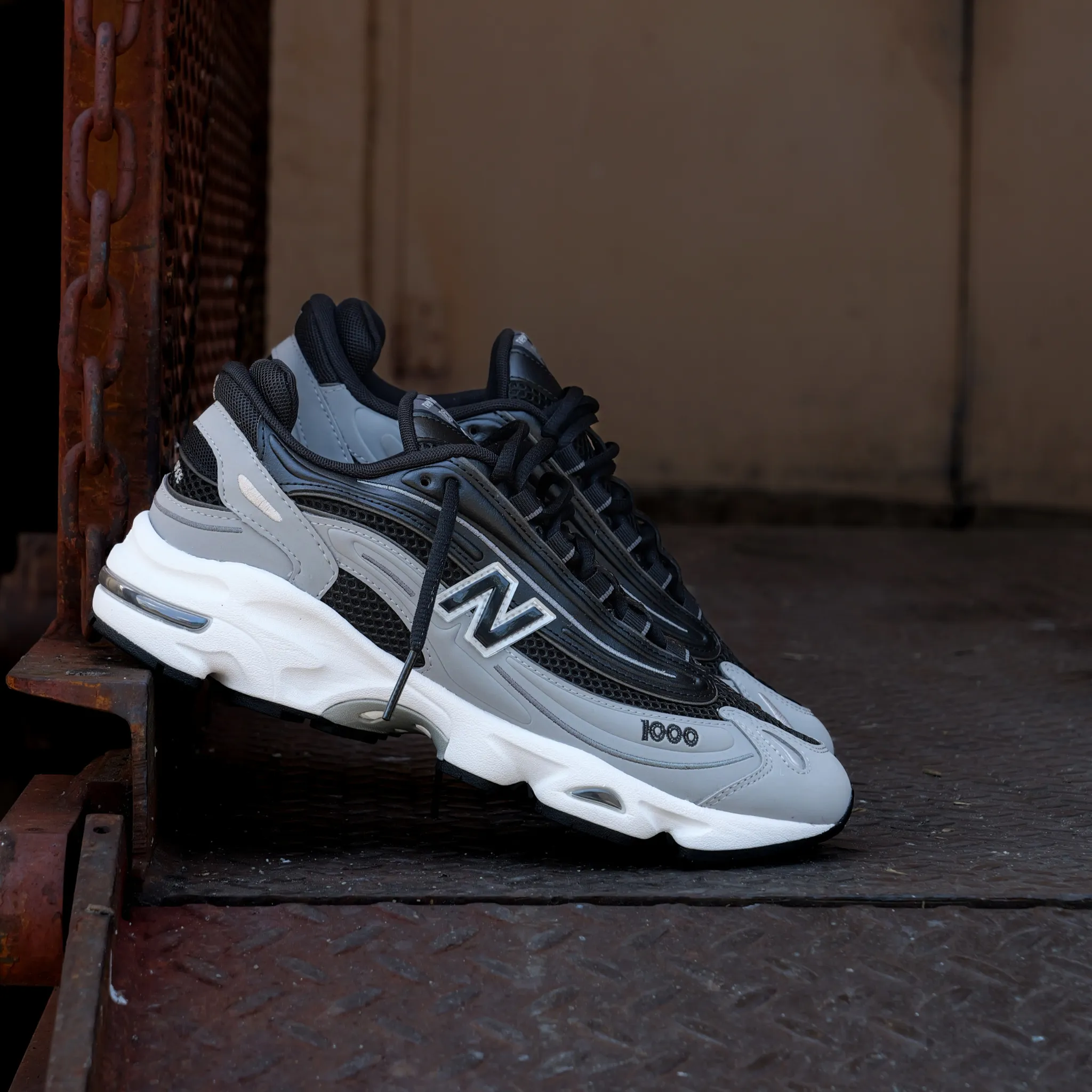 New Balance 1000 (Grey/Black) M1000A Party - Wear