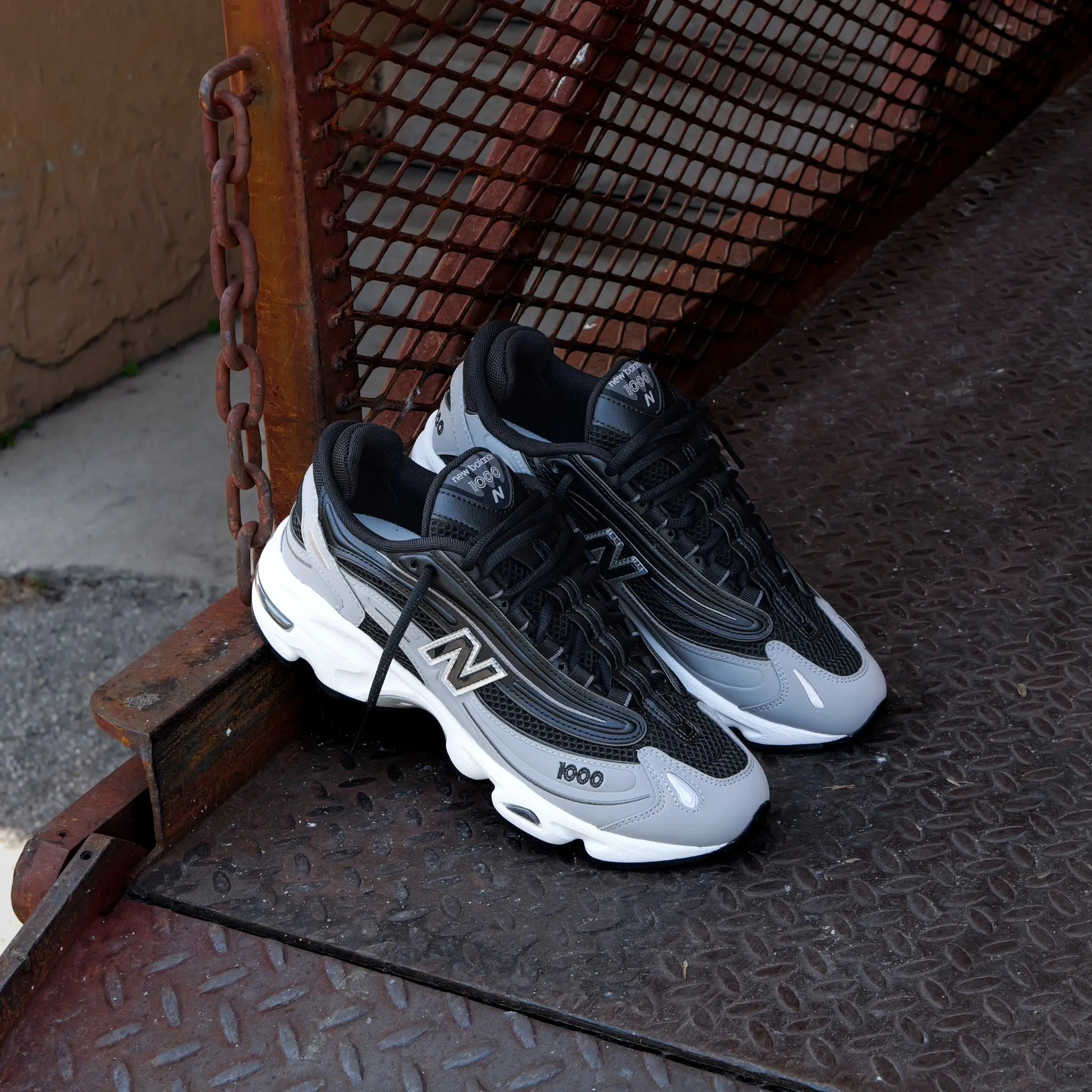New Balance 1000 (Grey/Black) M1000A polka-dot