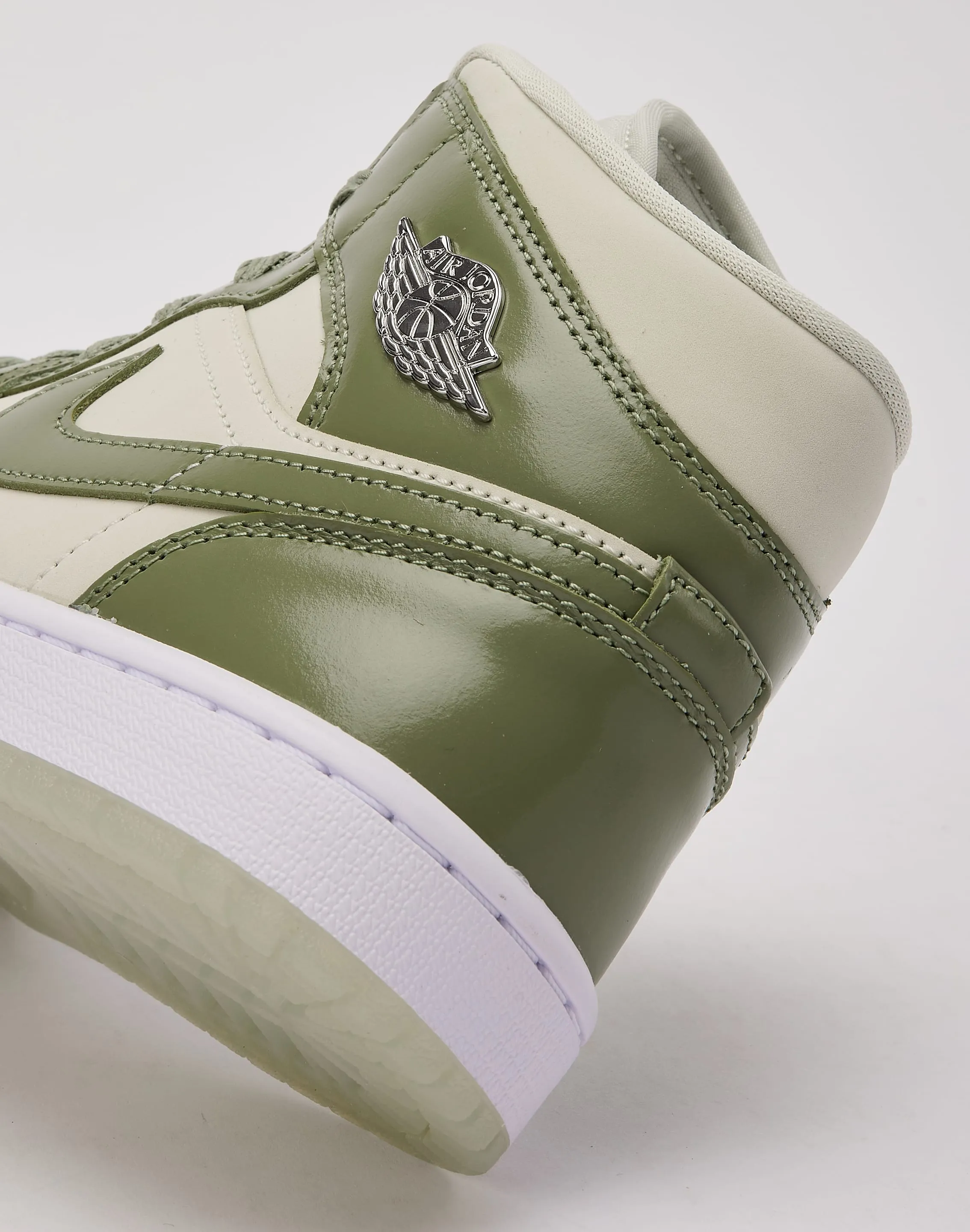 Jordan Air Jordan 1 Mid SE Arch Support Construction