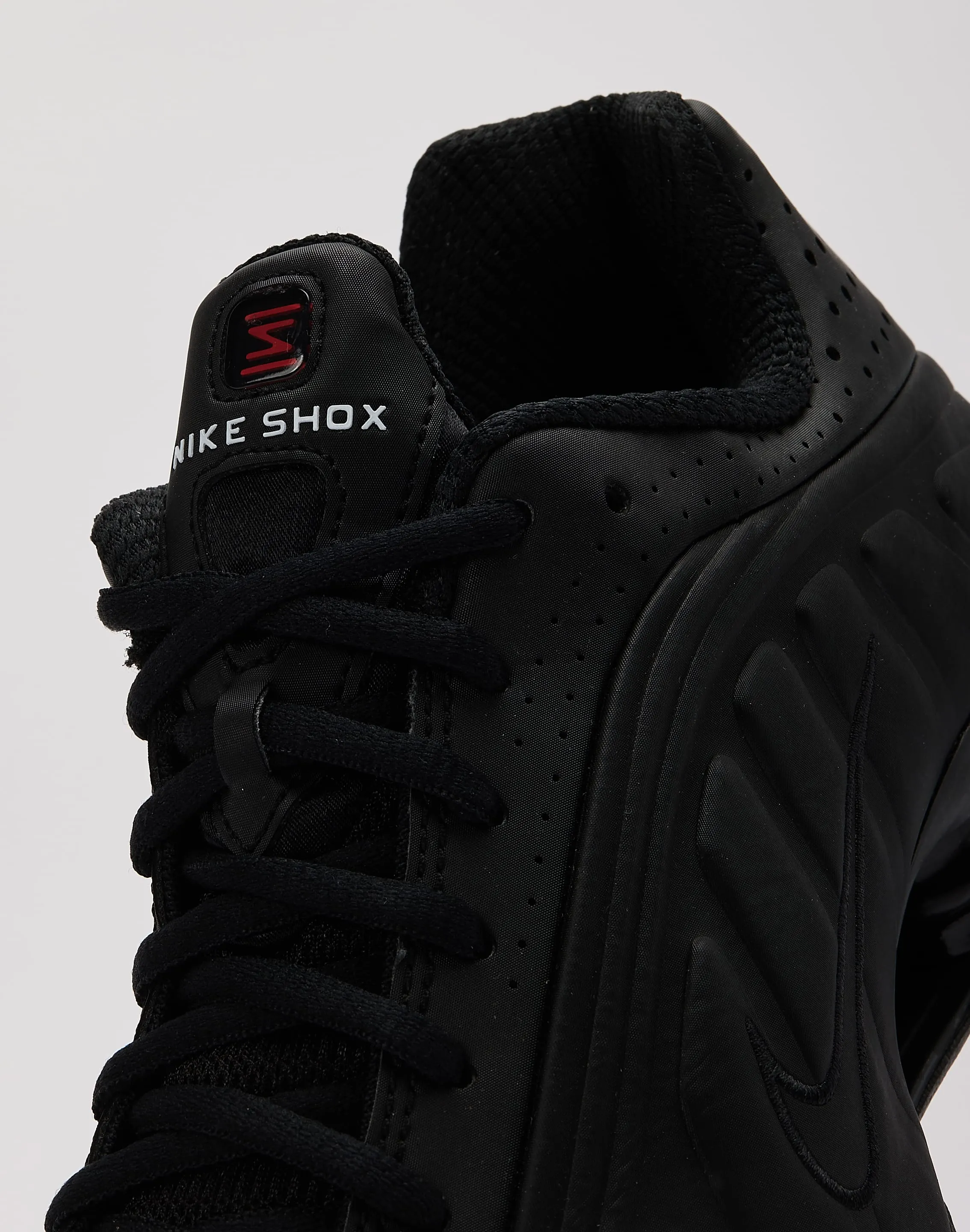 Nike Shox R4 Clean Shape Comfy Step