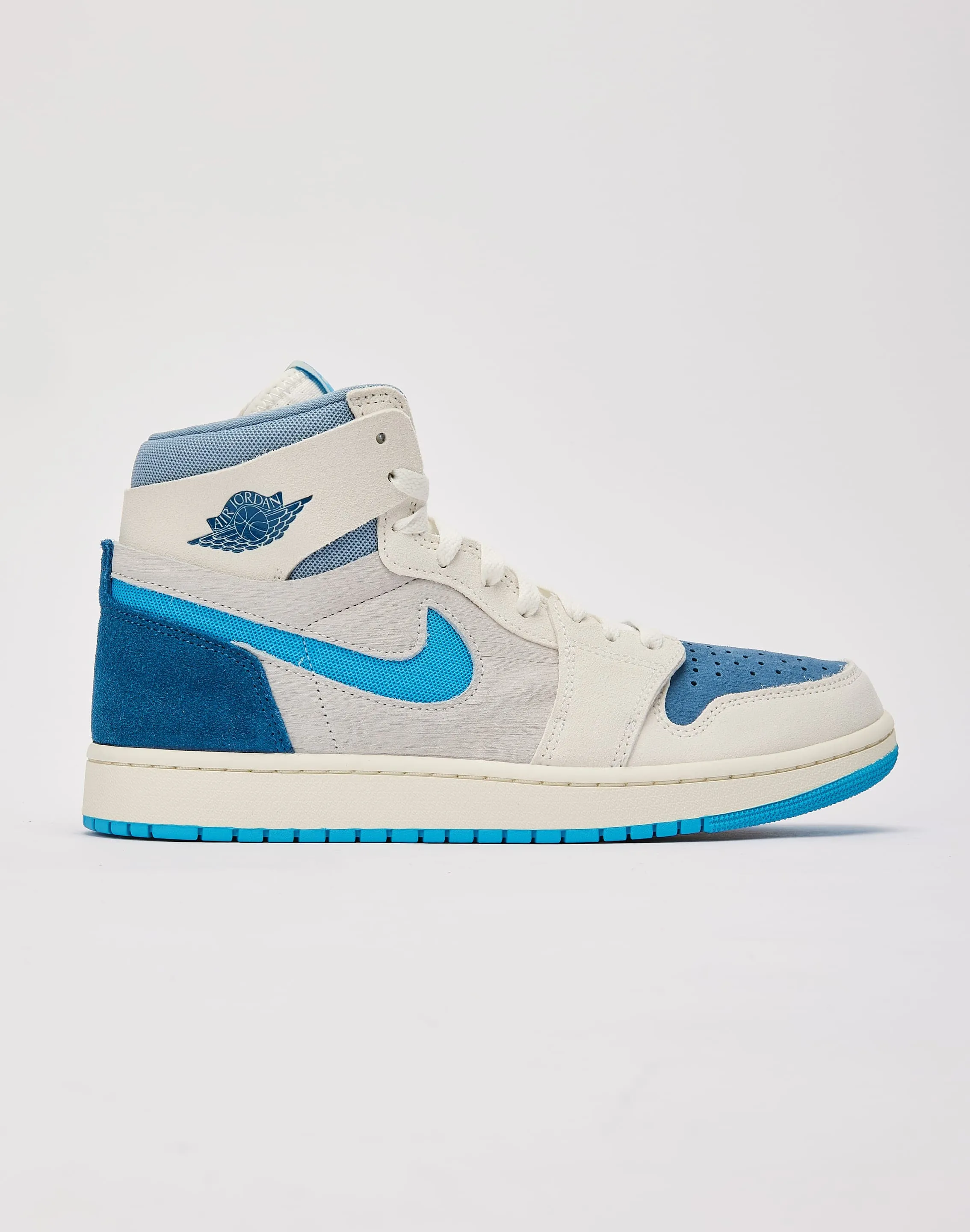 Urban Fashion Lined interior Jordan Air Jordan 1 High Zoom CMFT 2