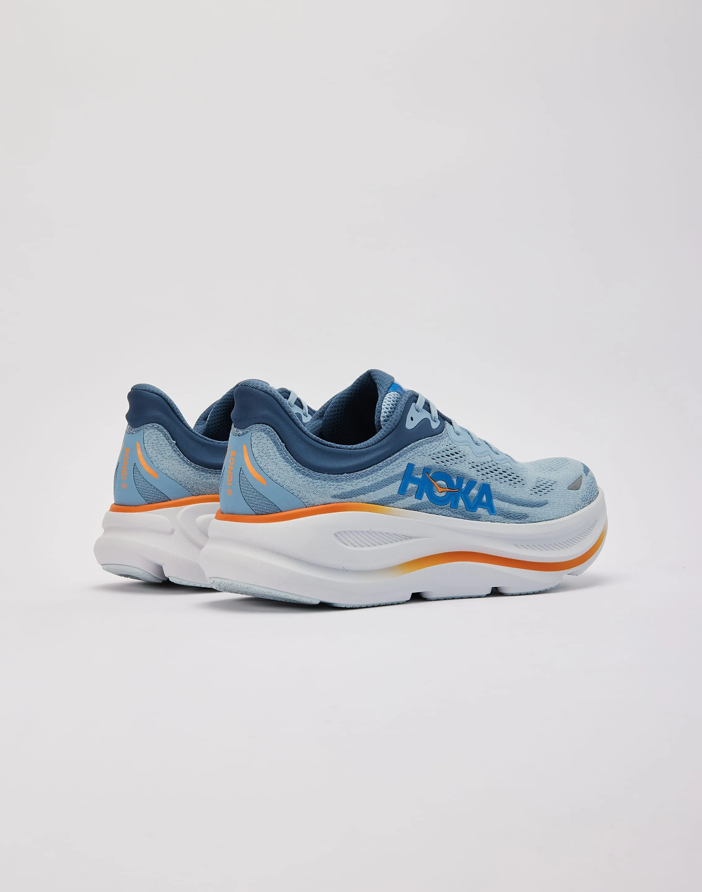 LightweightUpper Relaxed Design HOKA Bondi 9