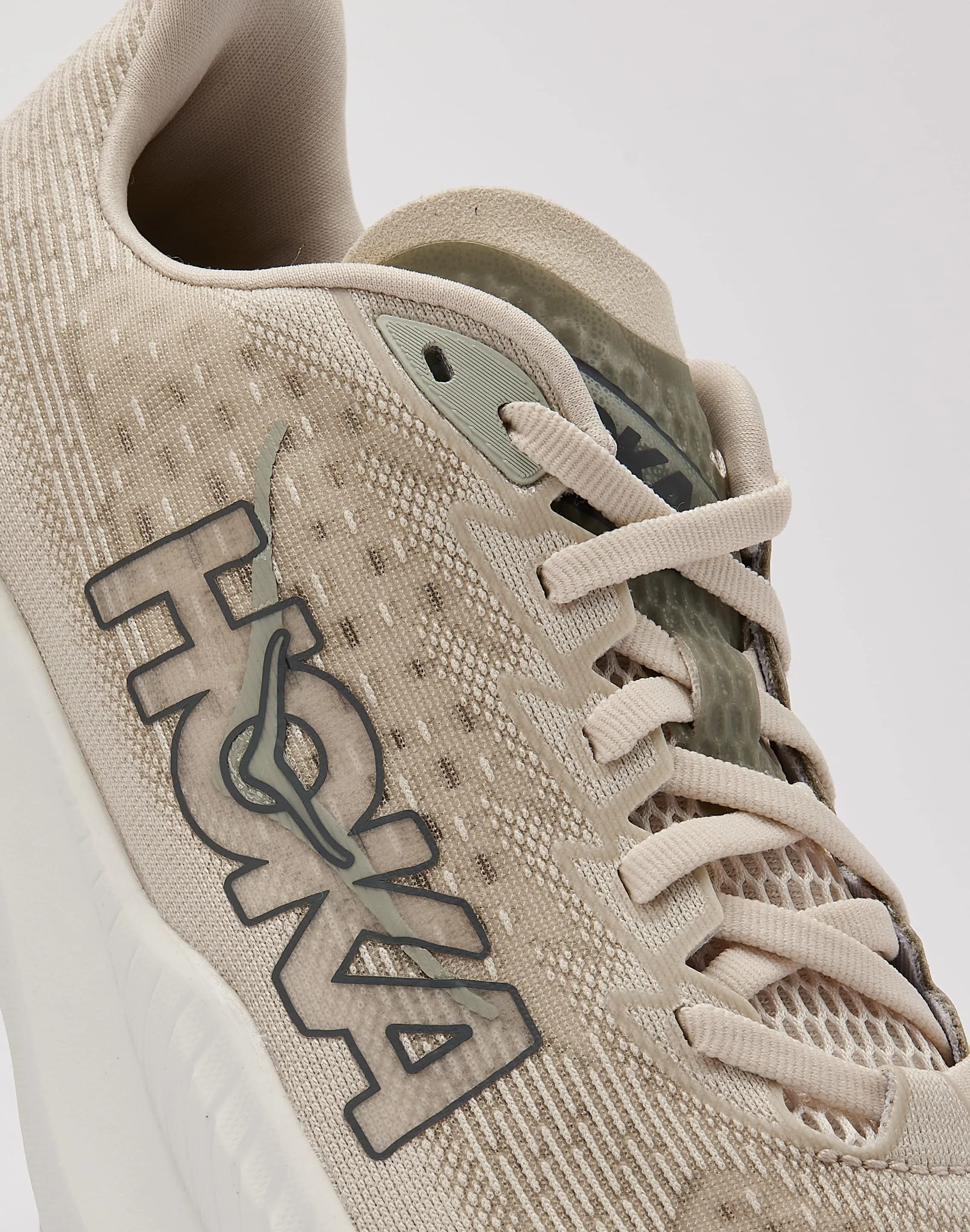 HOKA Mach 6 Easy Going