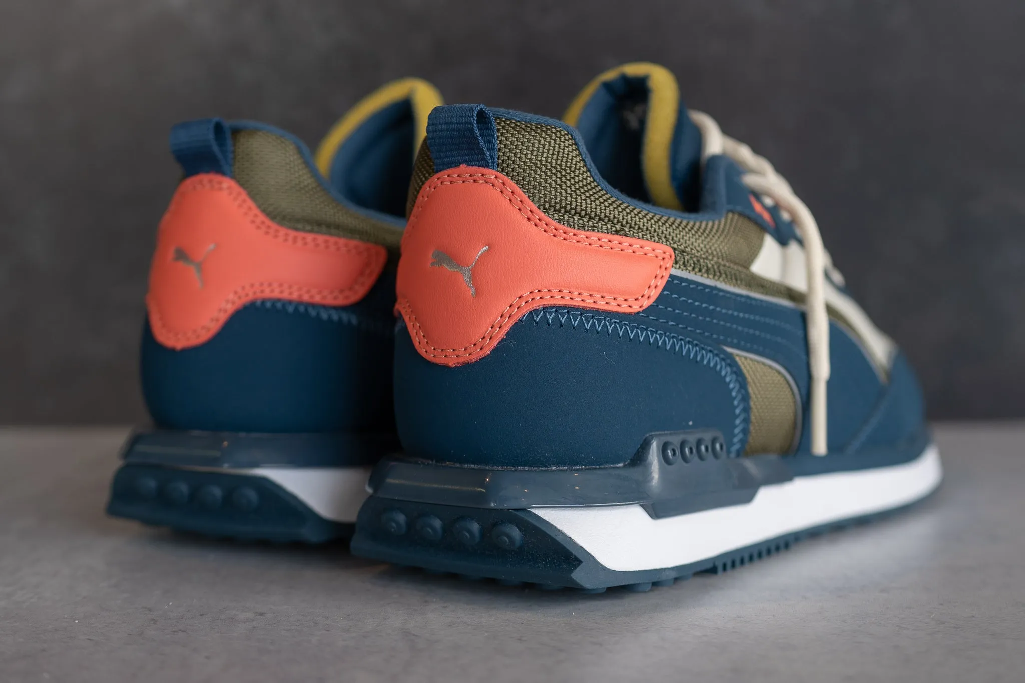 Right Cone Heel Puma x Helly Hansen City Rider (Intense Blue)