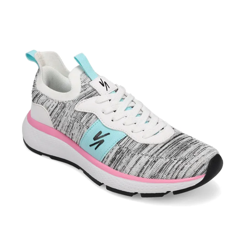 RIVAL Women's Reign Remix - Miami/White/Black Trend-setting ease