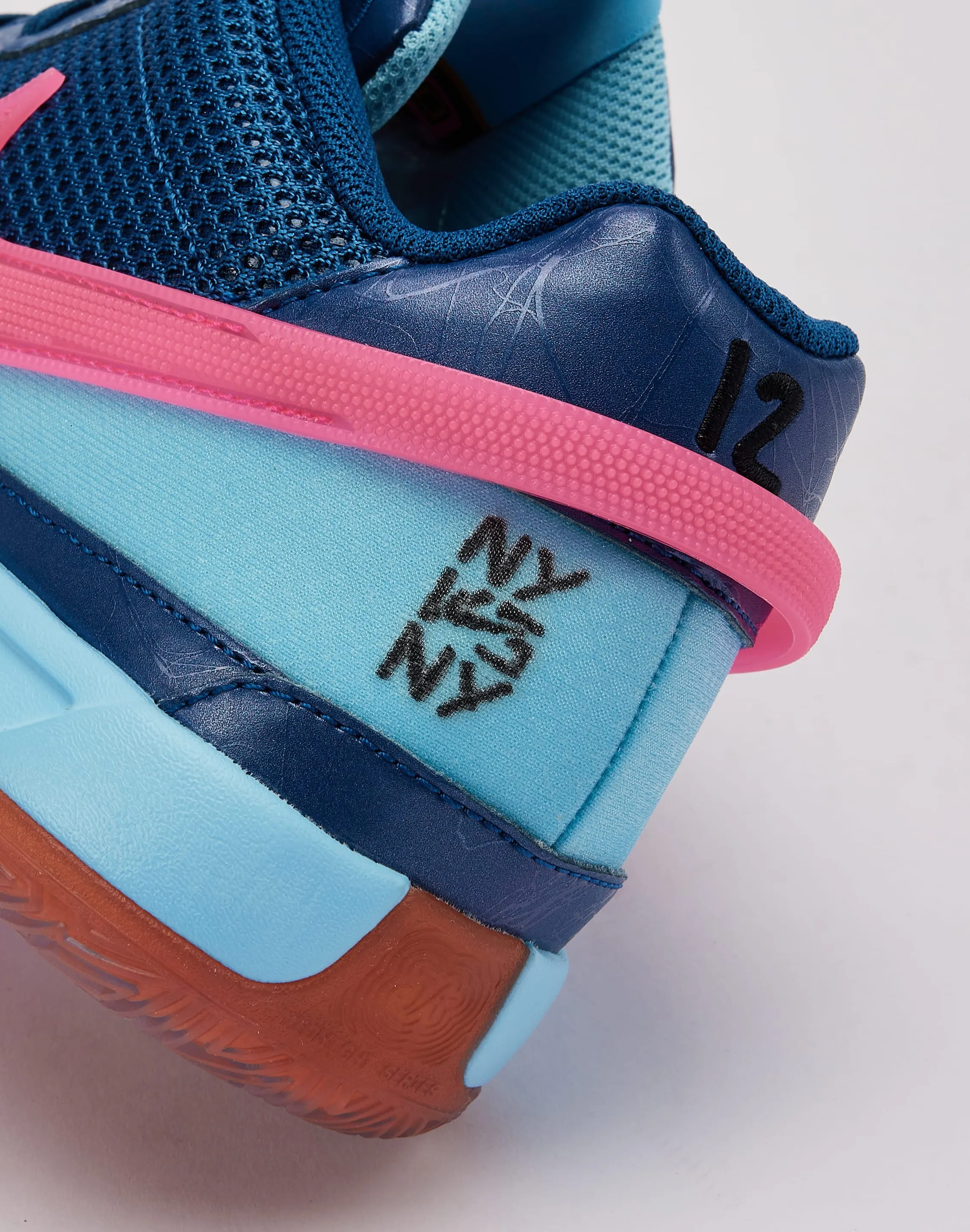 Explore More Walking Essential Nike Ja 1 'NY x NY'