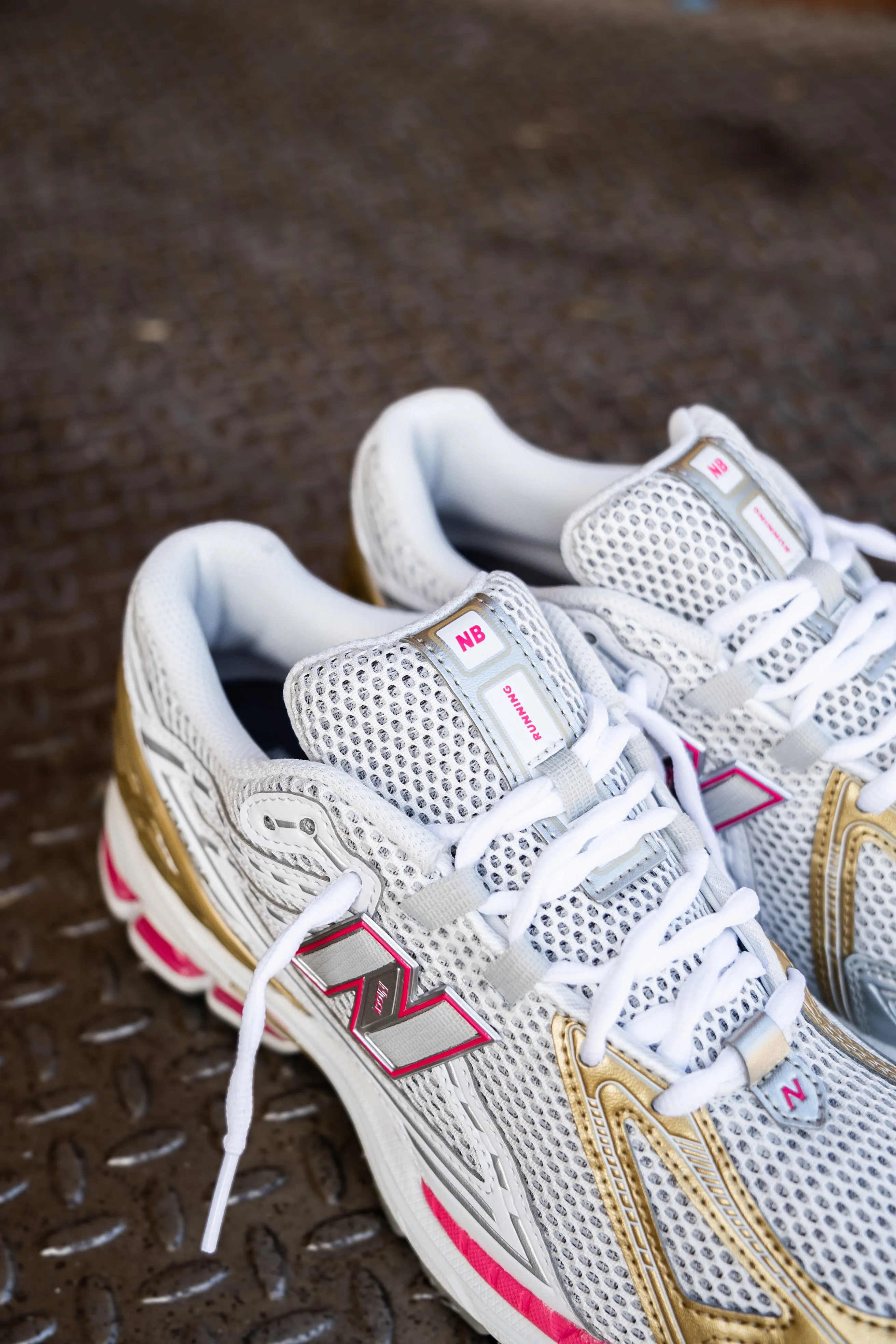 tried Mens New Balance 1906R (Silver Metallic Dragon Berry) - U1906RCH