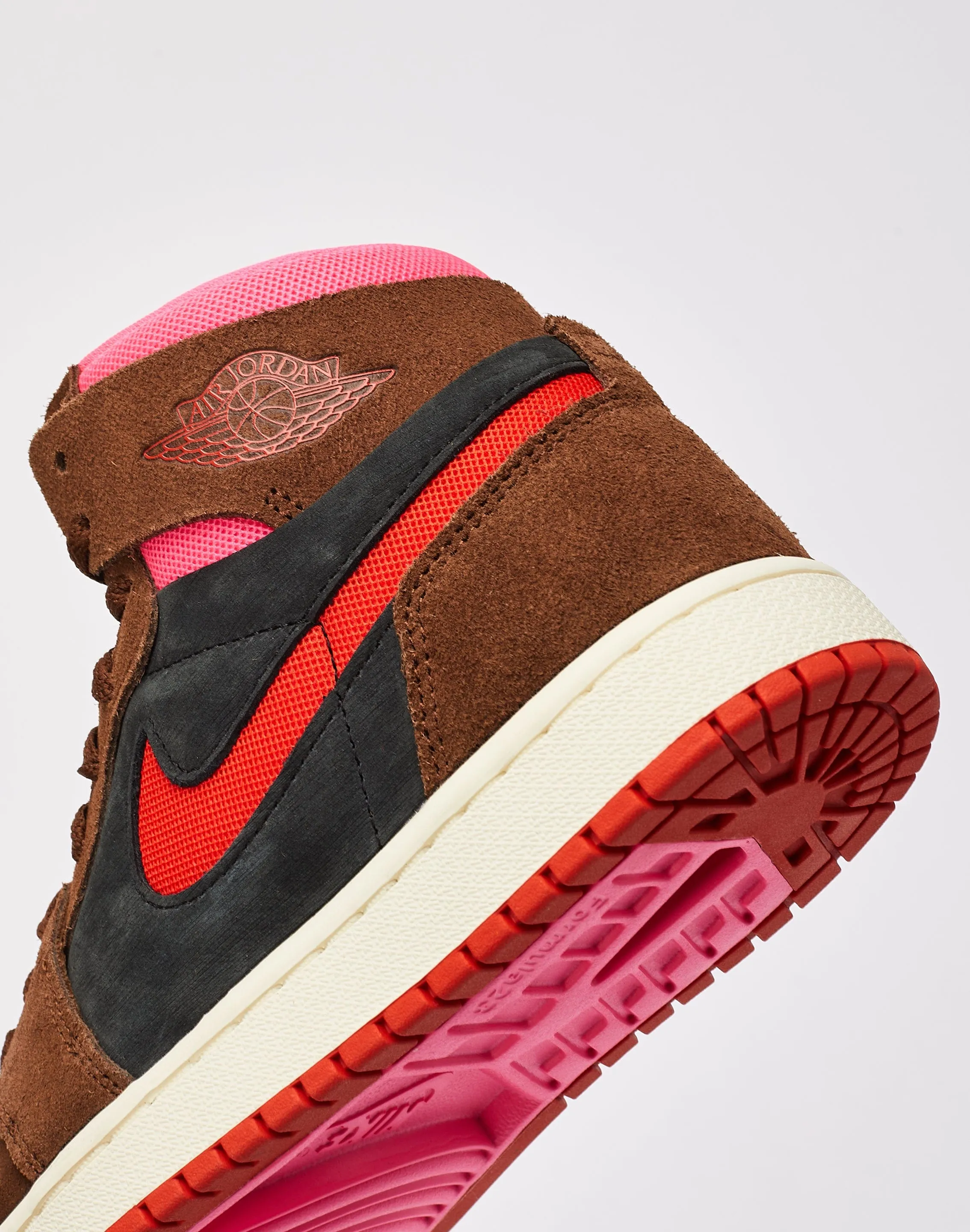 All-Day Stability Jordan Air Jordan 1 High Zoom CMFT 2
