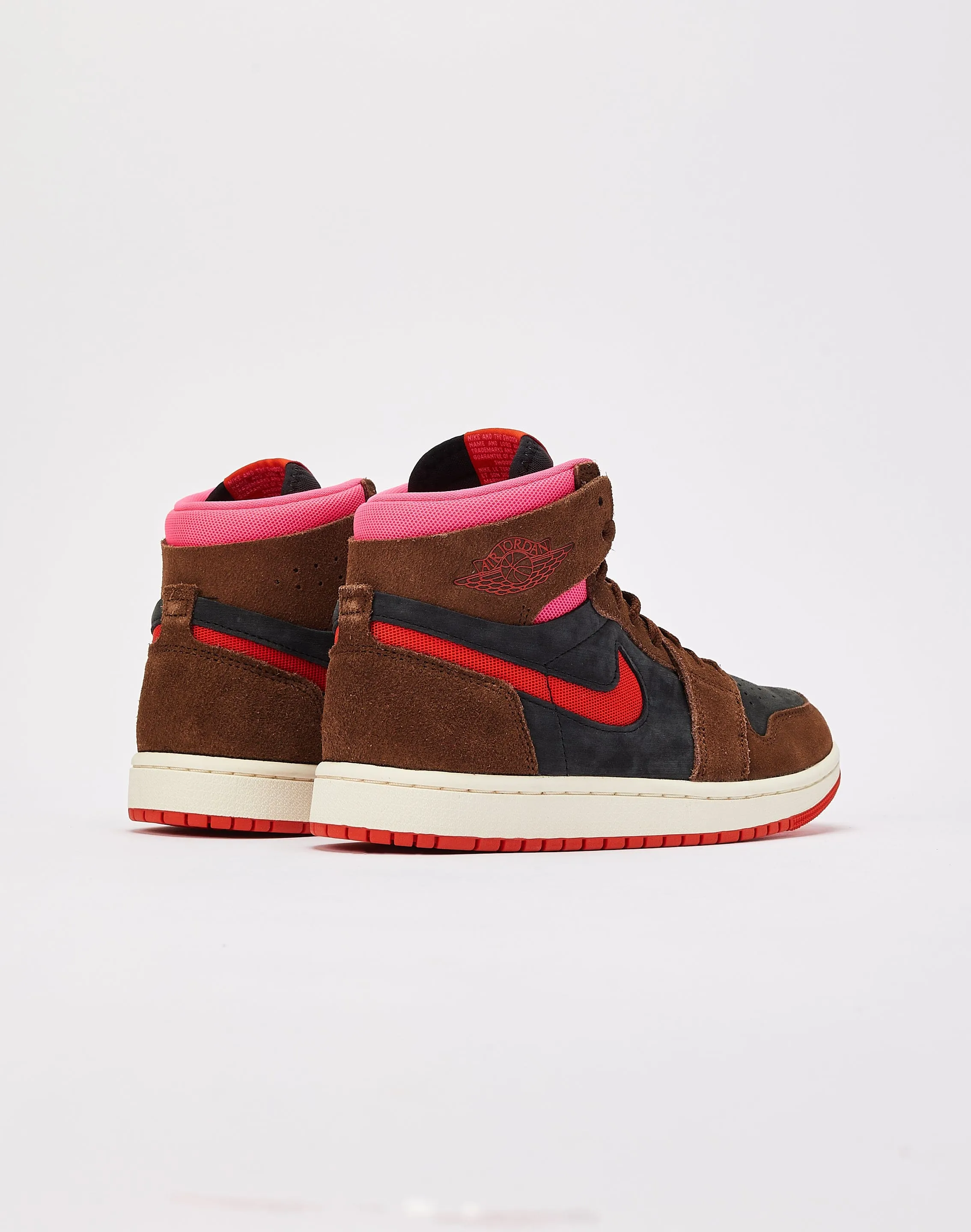 Jordan Air Jordan 1 High Zoom CMFT 2 Elevated Design Sophisticated traction