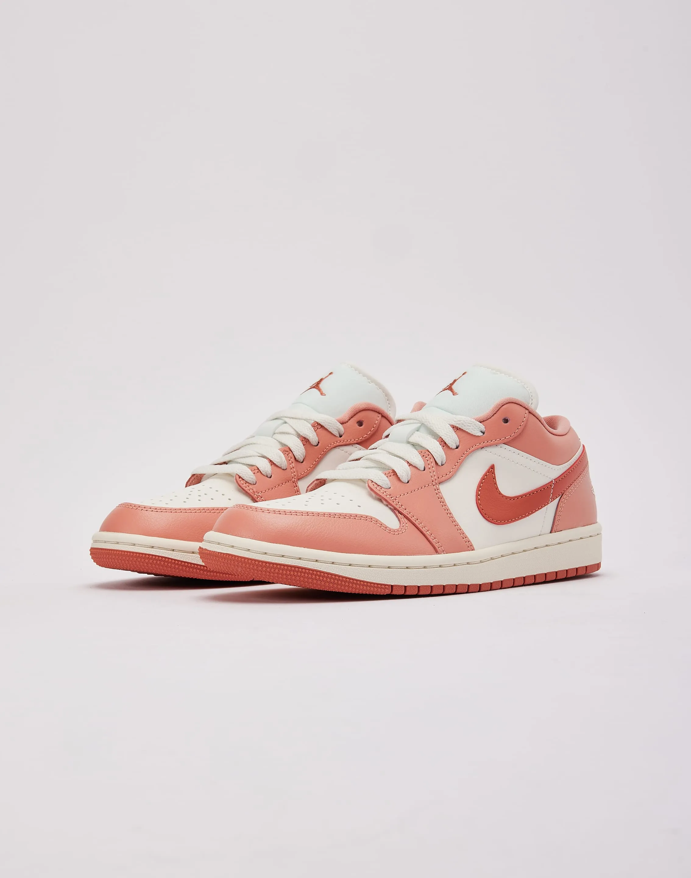 Jordan Air Jordan 1 Low Active Mode Pure Lines