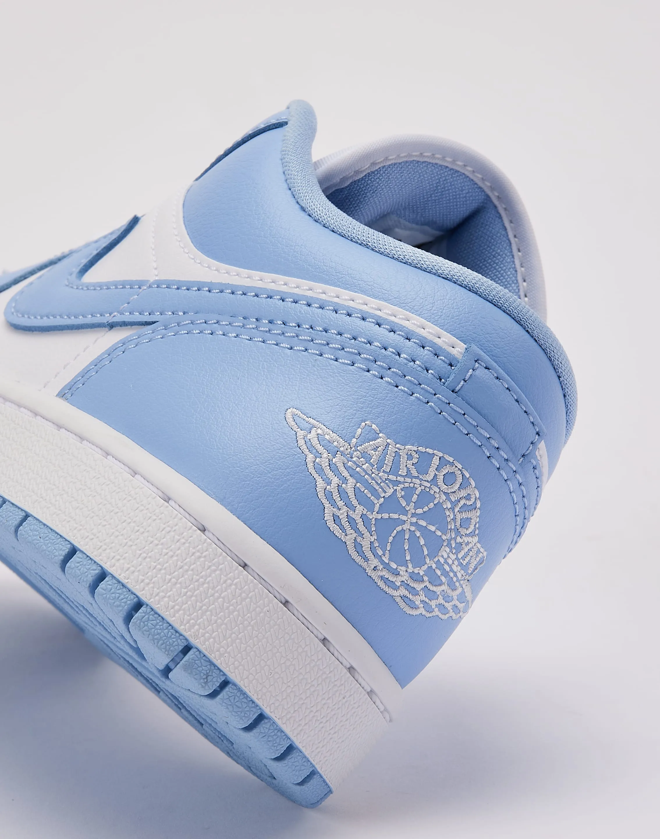 Supportive Lining Structured Pace Jordan Air Jordan 1 Low