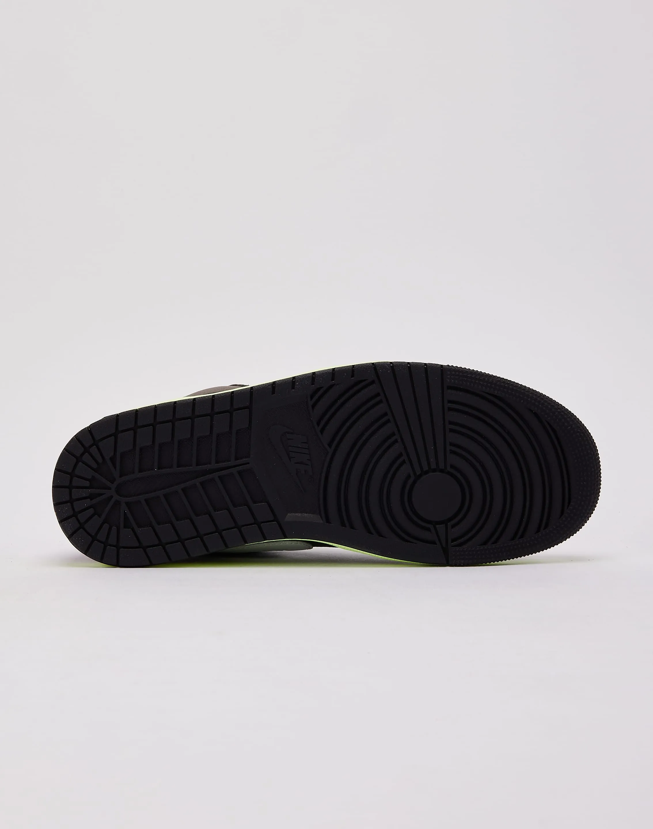 Jordan Air Jordan 1 Low SE clean design