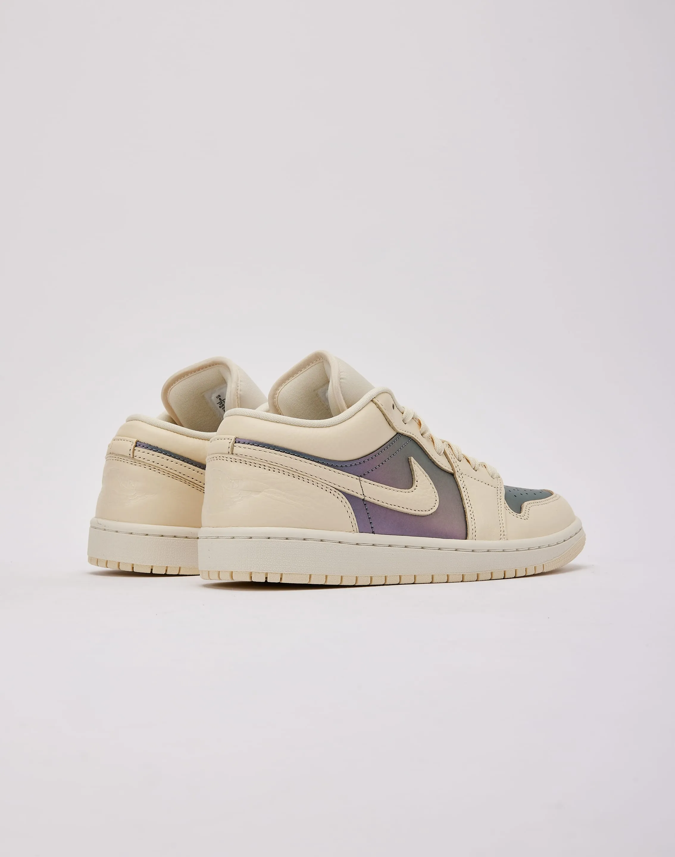 Comfortable toe box Jordan Air Jordan 1 Low SE
