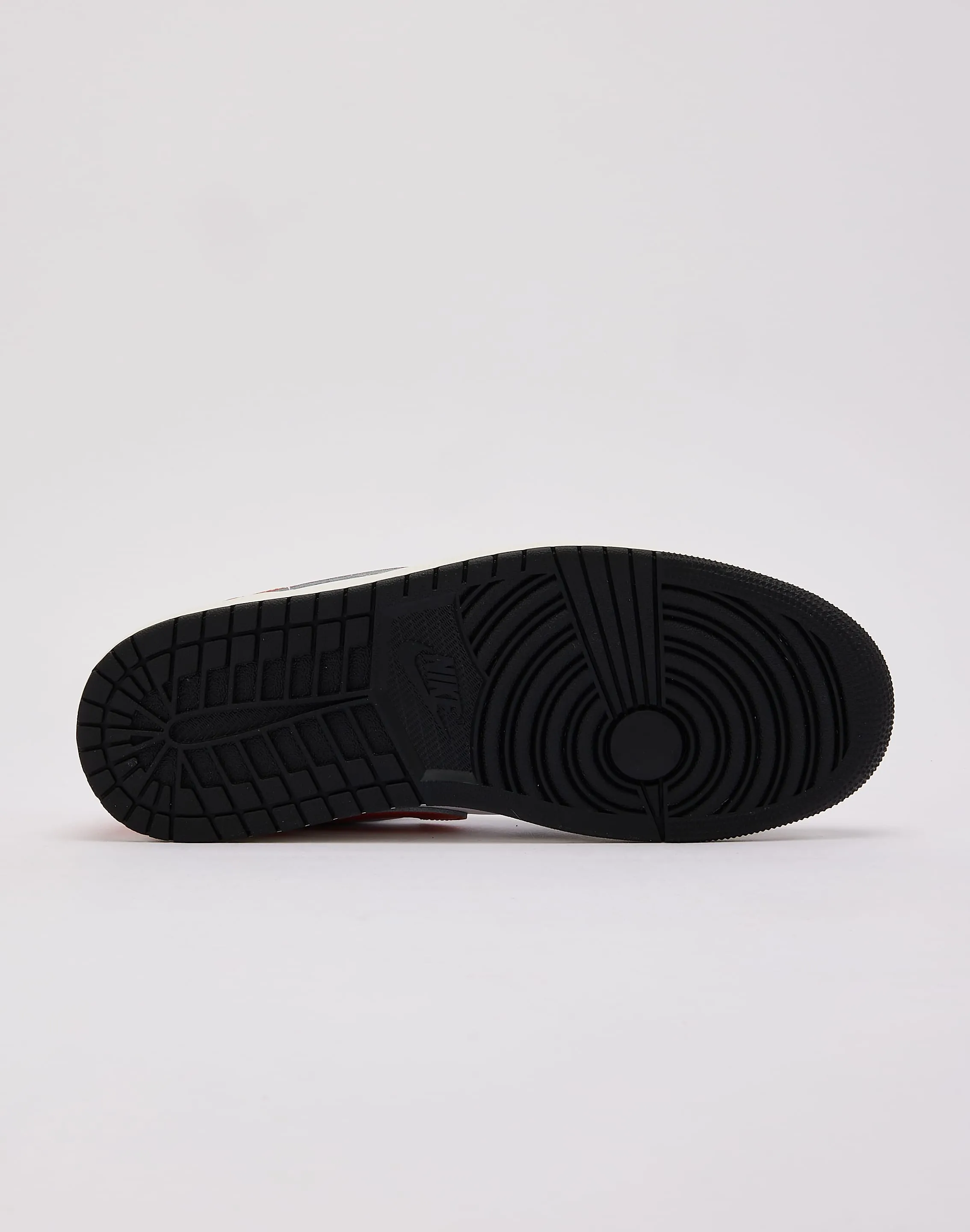 Effortless Walk Jordan Air Jordan 1 Low