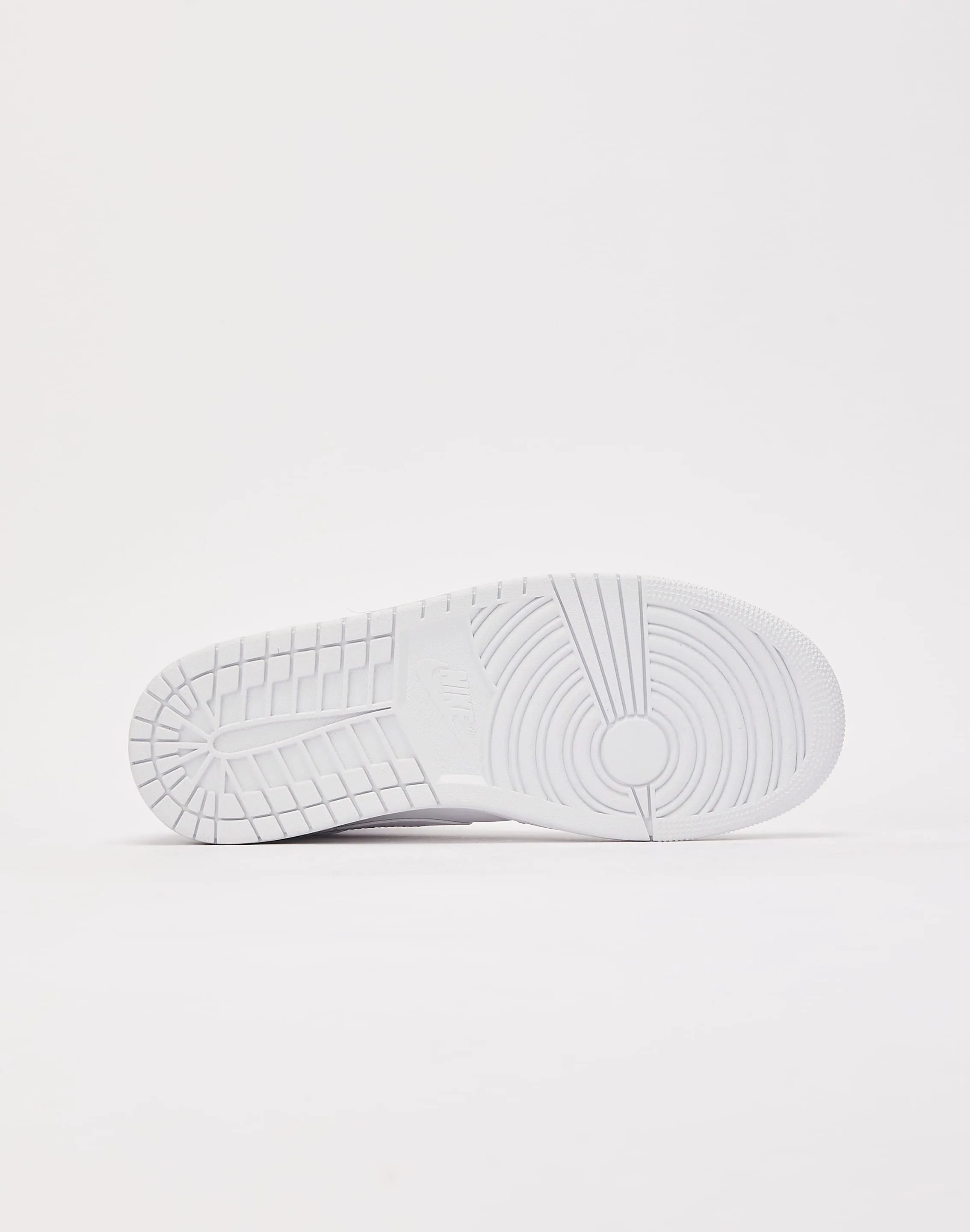 Lace   Up Versatile Comfort Shoes Jordan Air Jordan 1 Mid