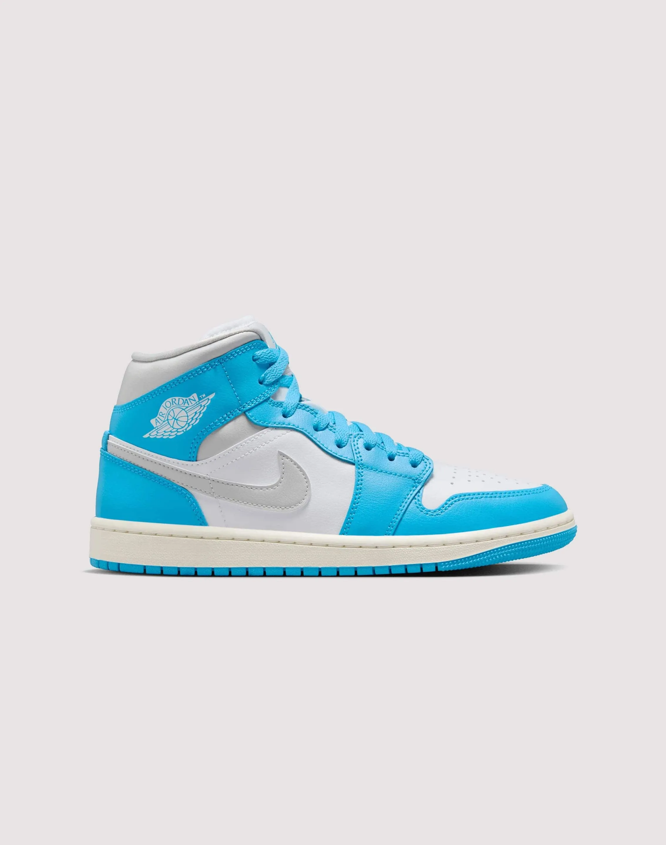Jordan Air Jordan 1 Mid Soft Tongue Design