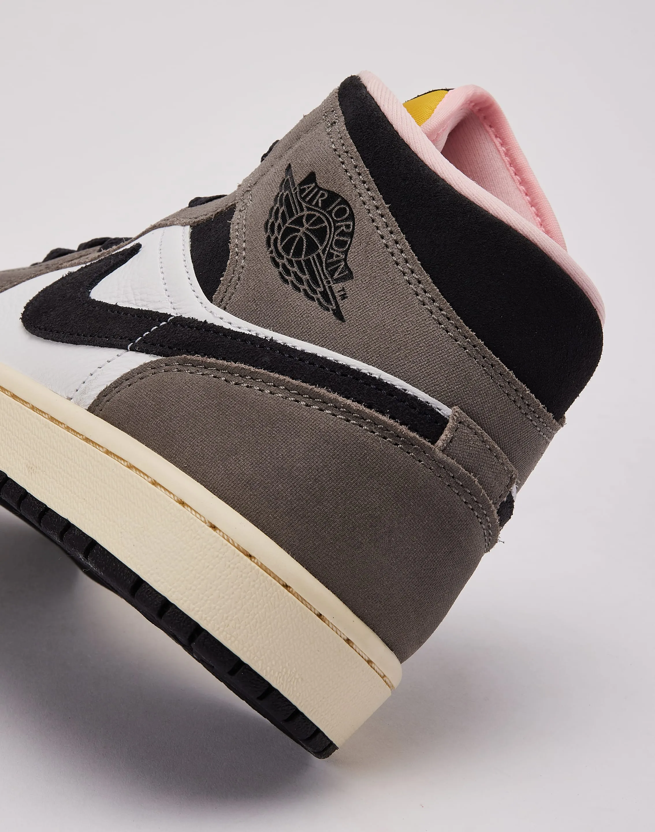 Easy Slip-On Jordan Air Jordan 1 Mid SE