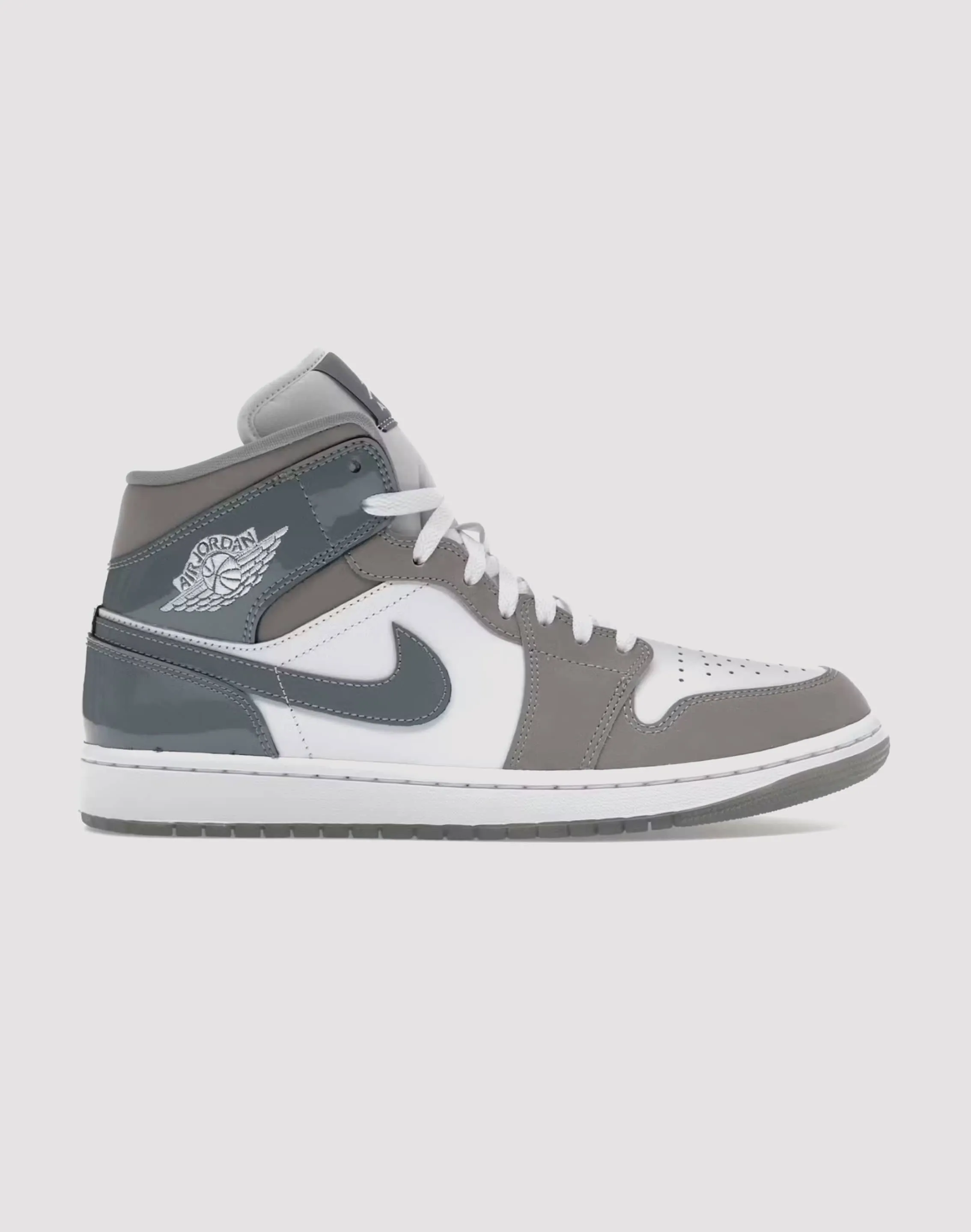 Jordan Air Jordan 1 Mid SE River Jog Link Walk