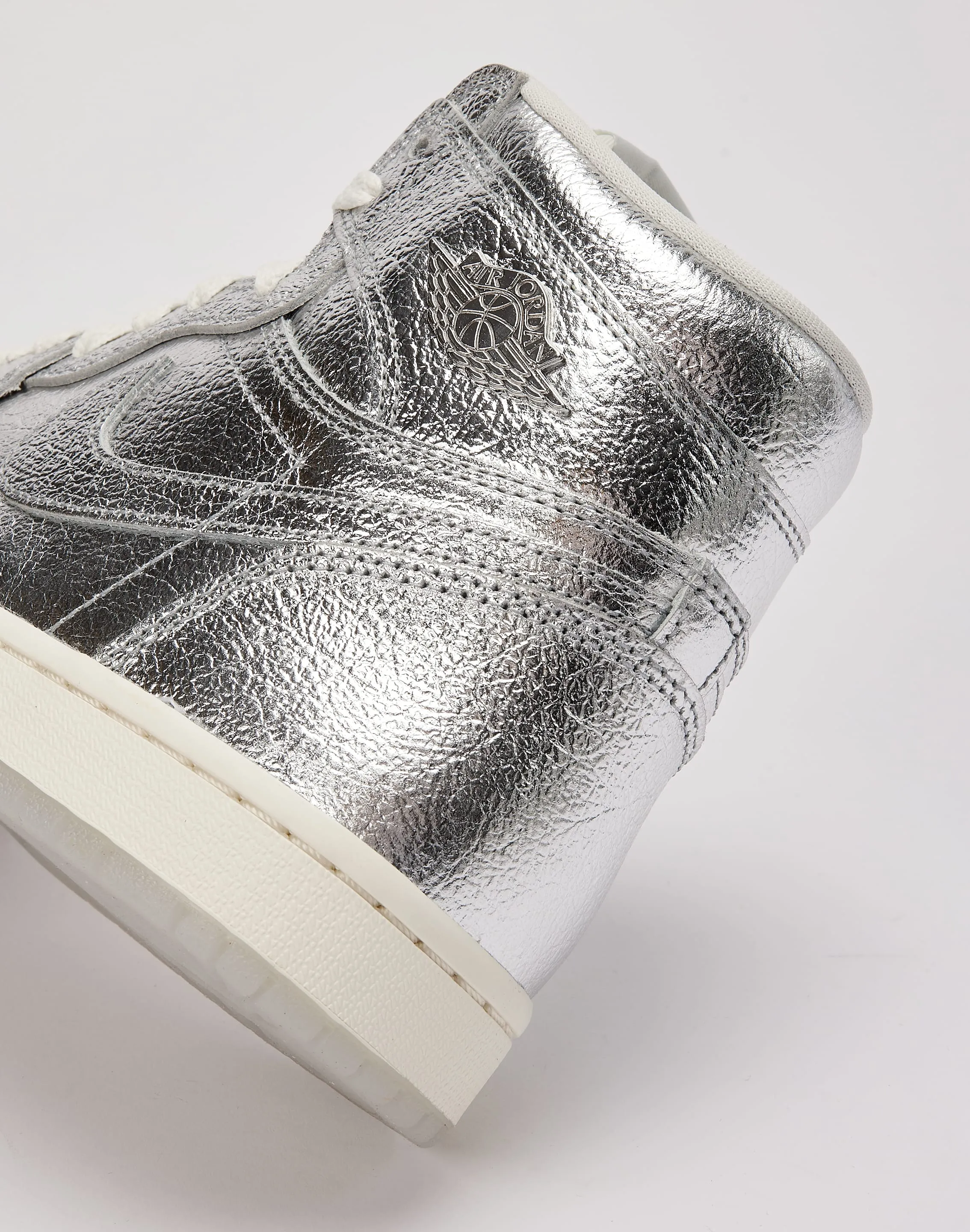 Jordan Air Jordan 1 Retro High OG 'Chrome' Structured Edge Natural Grip