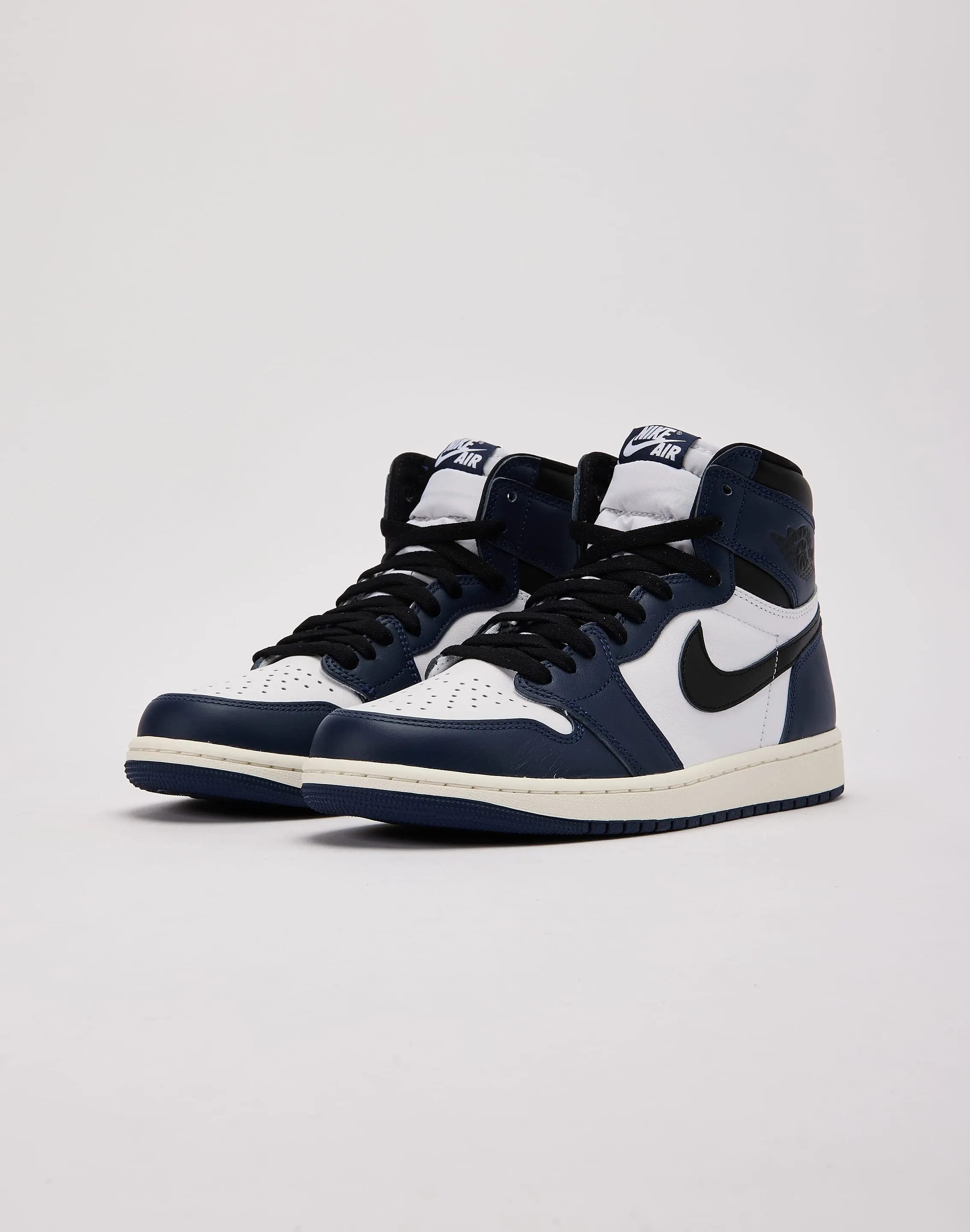 Jordan Air Jordan 1 Retro High OG 'Midnight Navy' Shady Step Comfort Straps