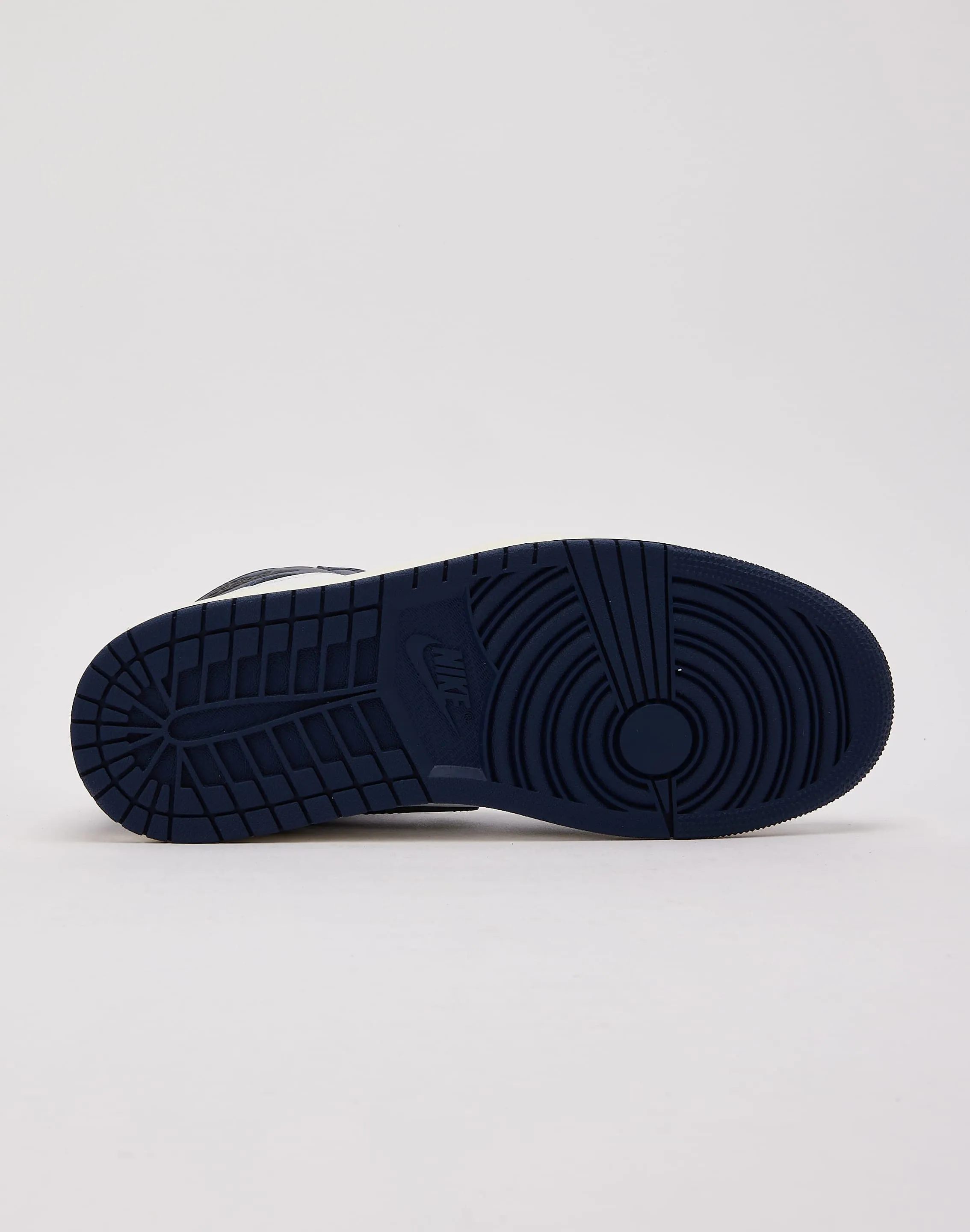 Freedom Walk Jordan Air Jordan 1 Retro High OG 'Midnight Navy'