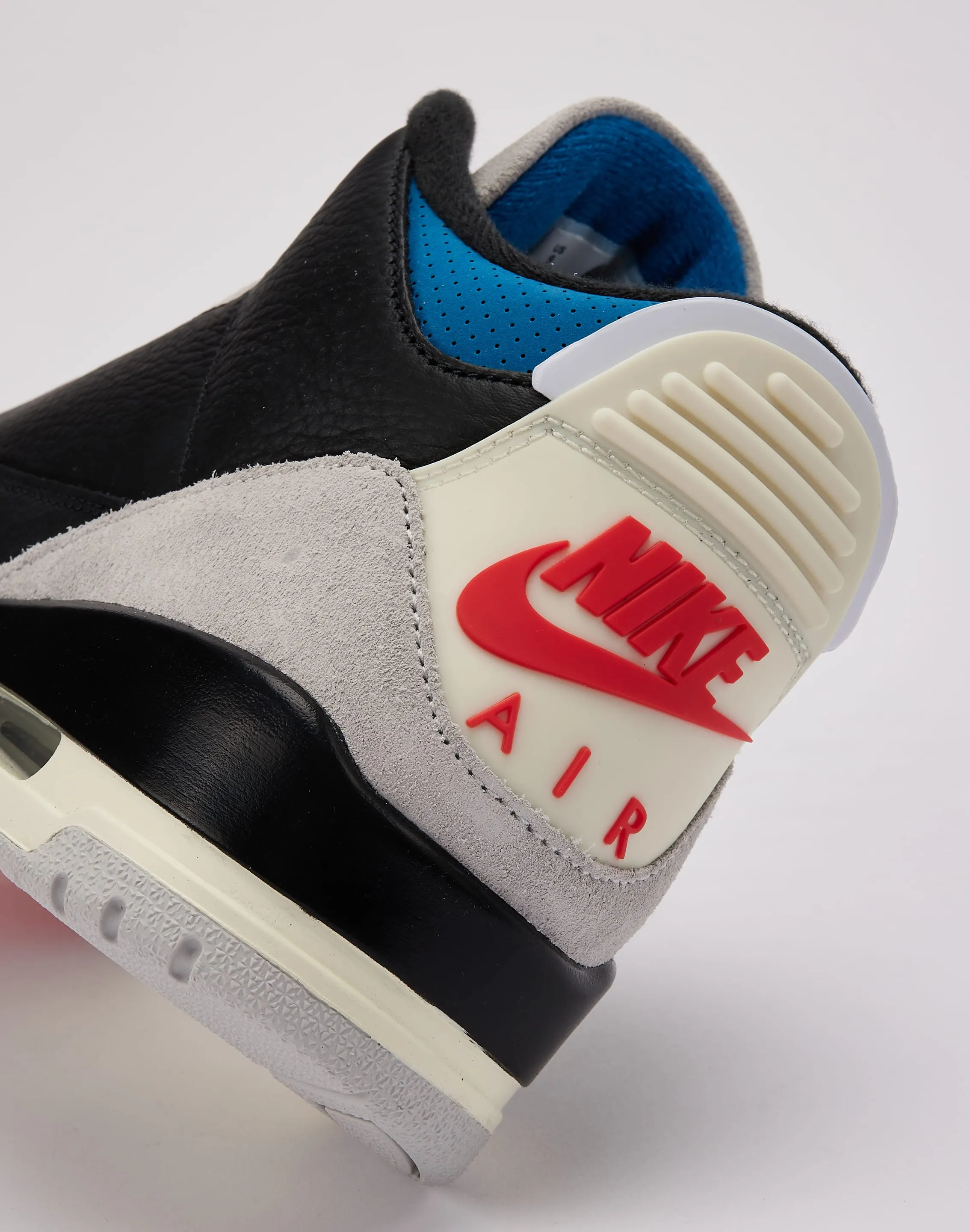 Cozy Lining Jordan Air Jordan 3 Retro 'Rare Air'