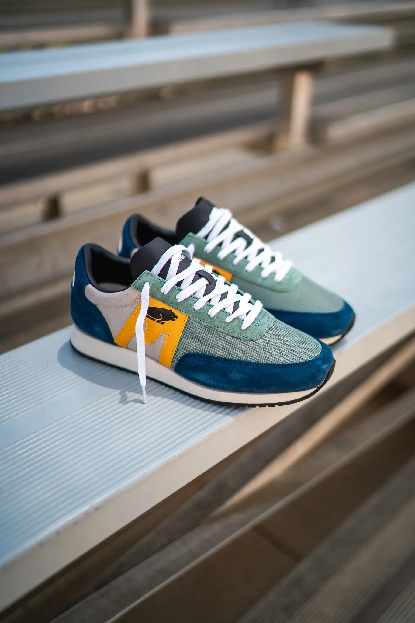 Karhu Albatross 82 (Reflecting Pond) long - lasting