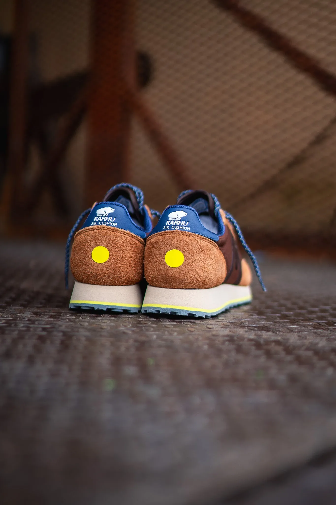 Ultimate Wear Easy performance Karhu Albatross Control (Brown Sugar/Java)