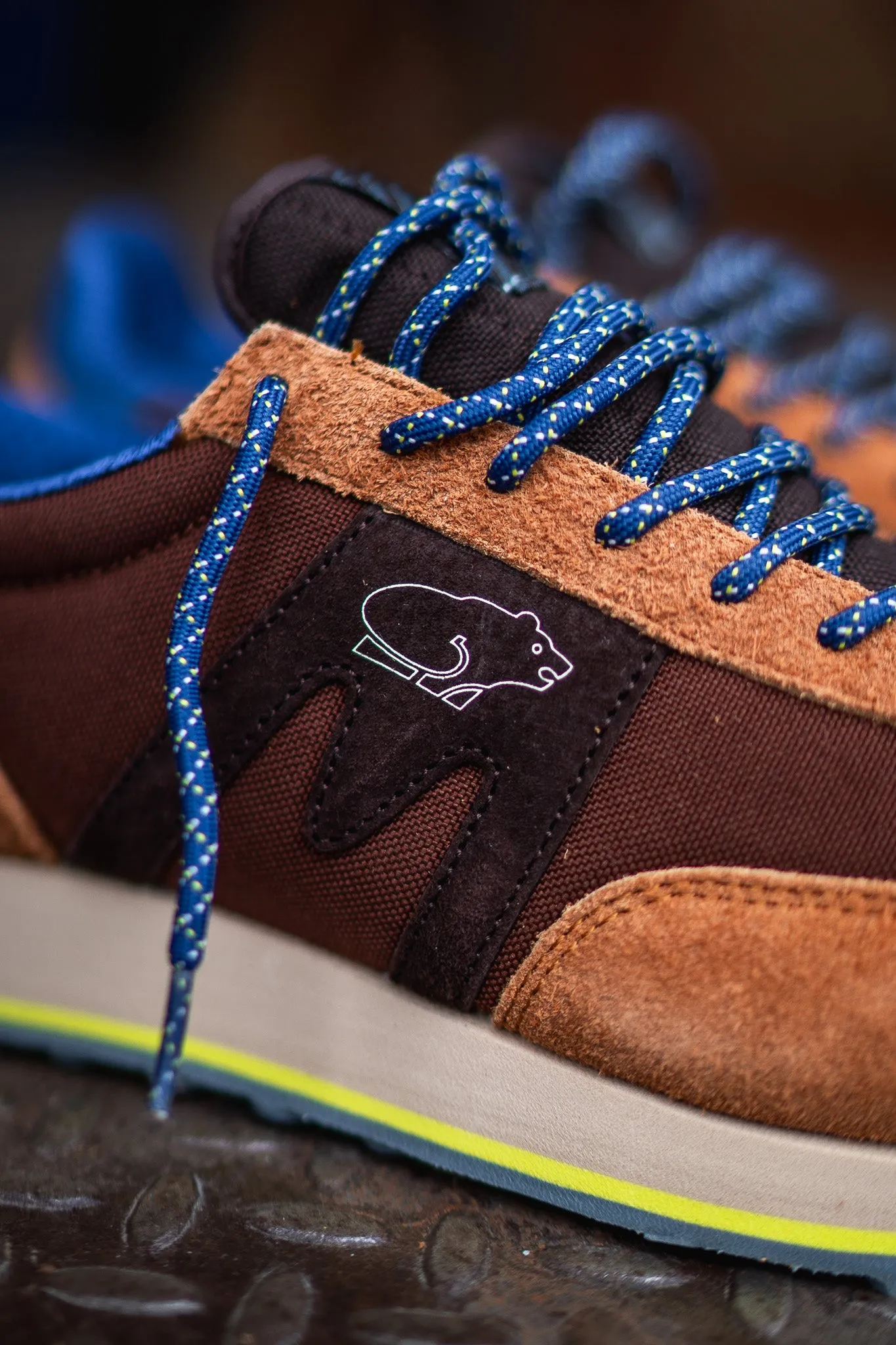 Karhu Albatross Control (Brown Sugar/Java) adults' choices Slip-resistant fit