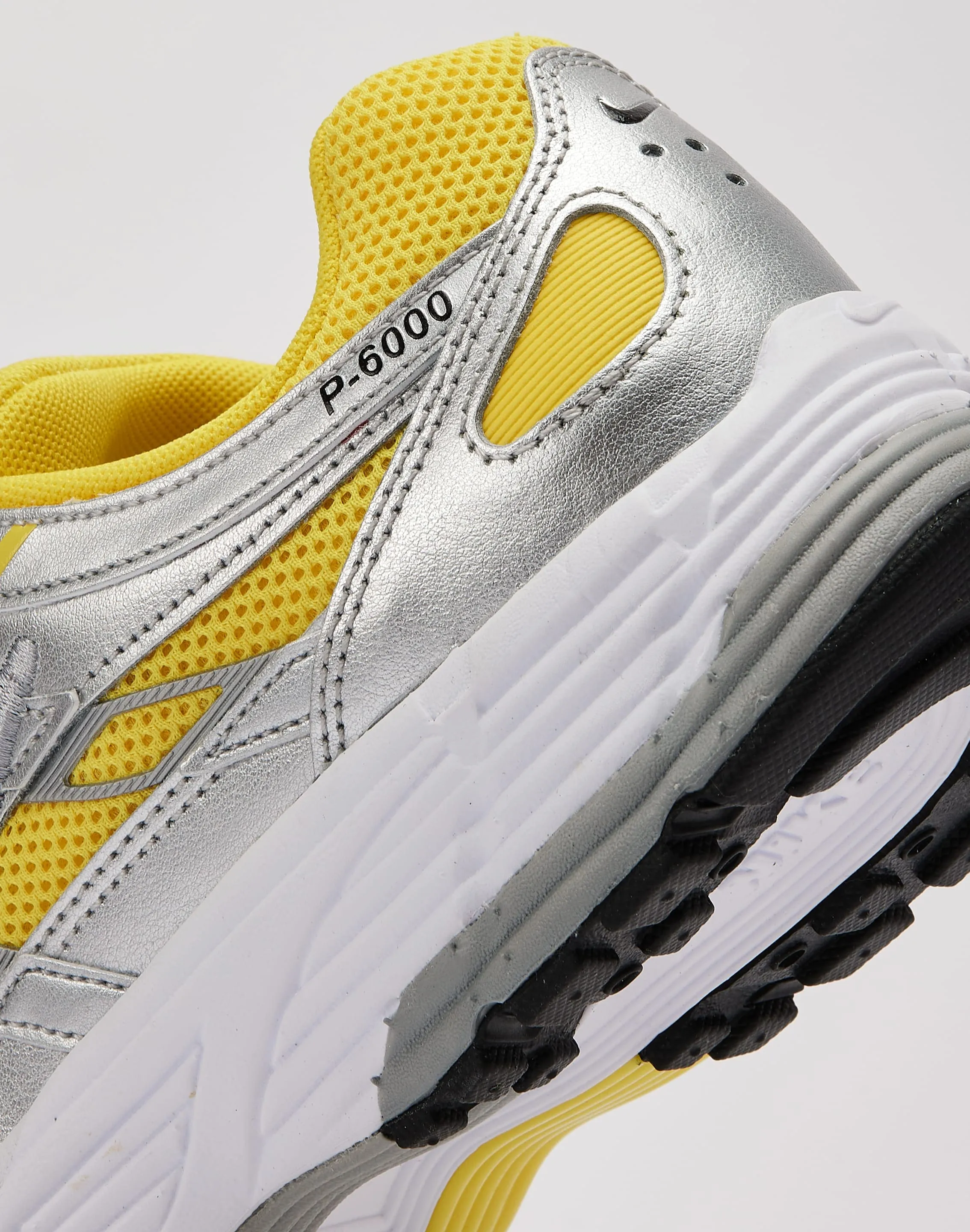 Derby Style Luxe Look Nike P-6000