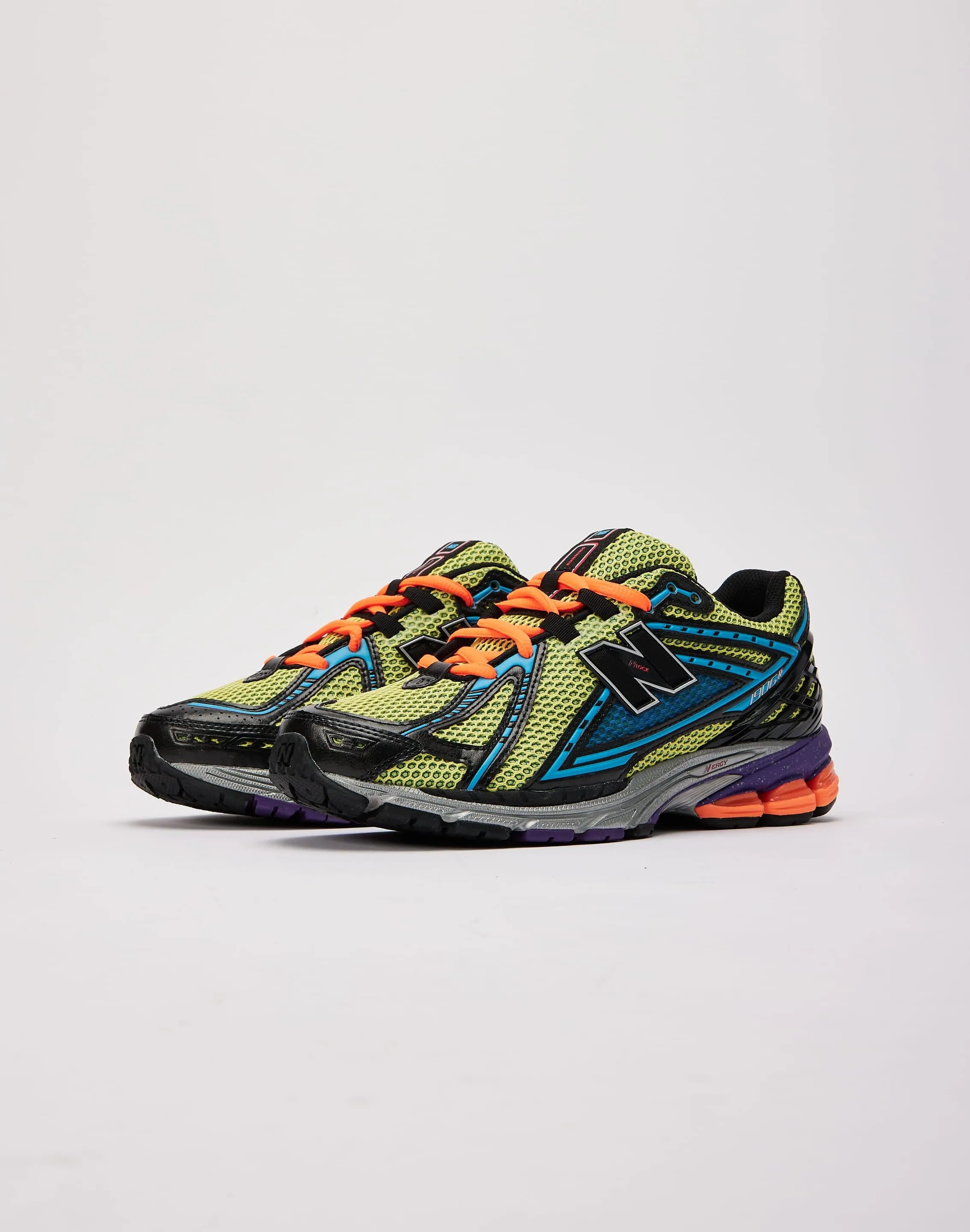 New Balance 1906R 'Starry Nights' lace up closure Stylish Form