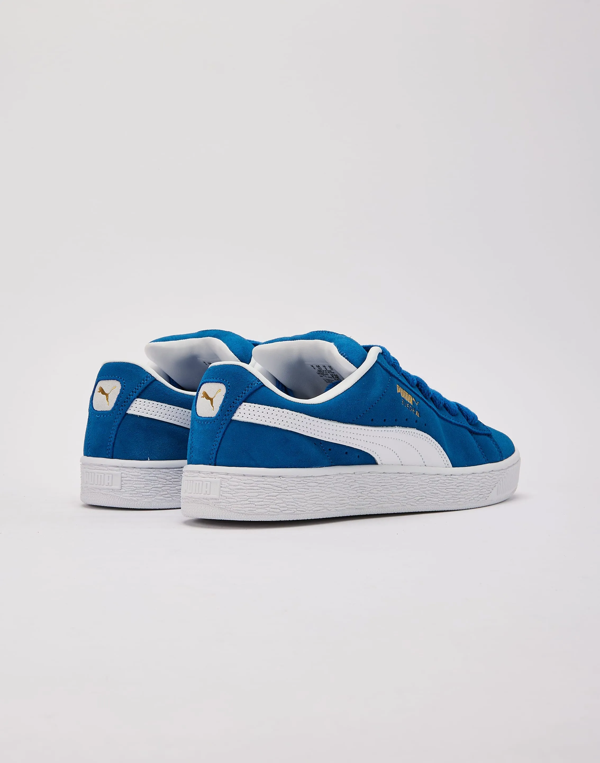 Decorative stitching Puma Suede XL