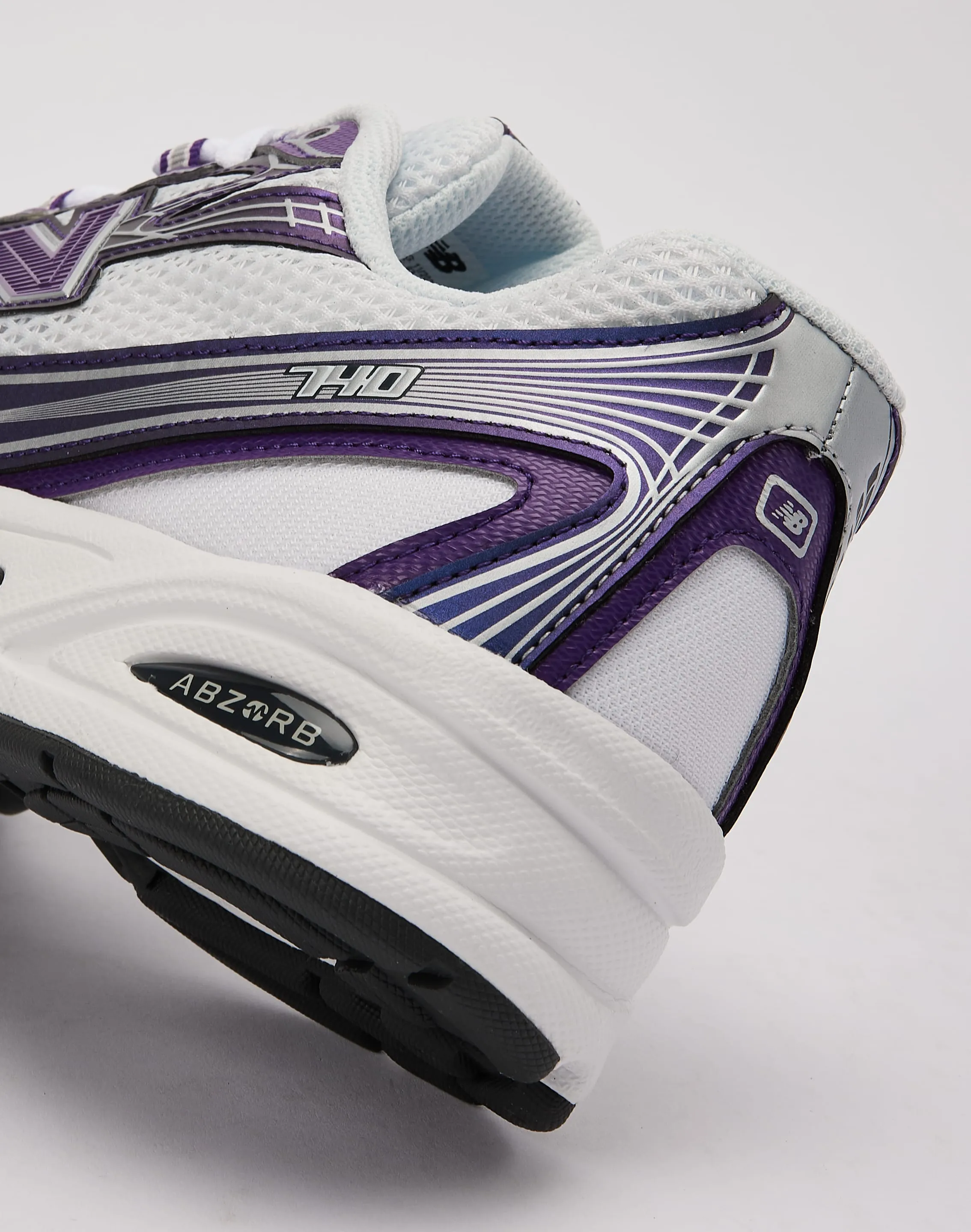 New Balance 740 Comfortable Fitment
