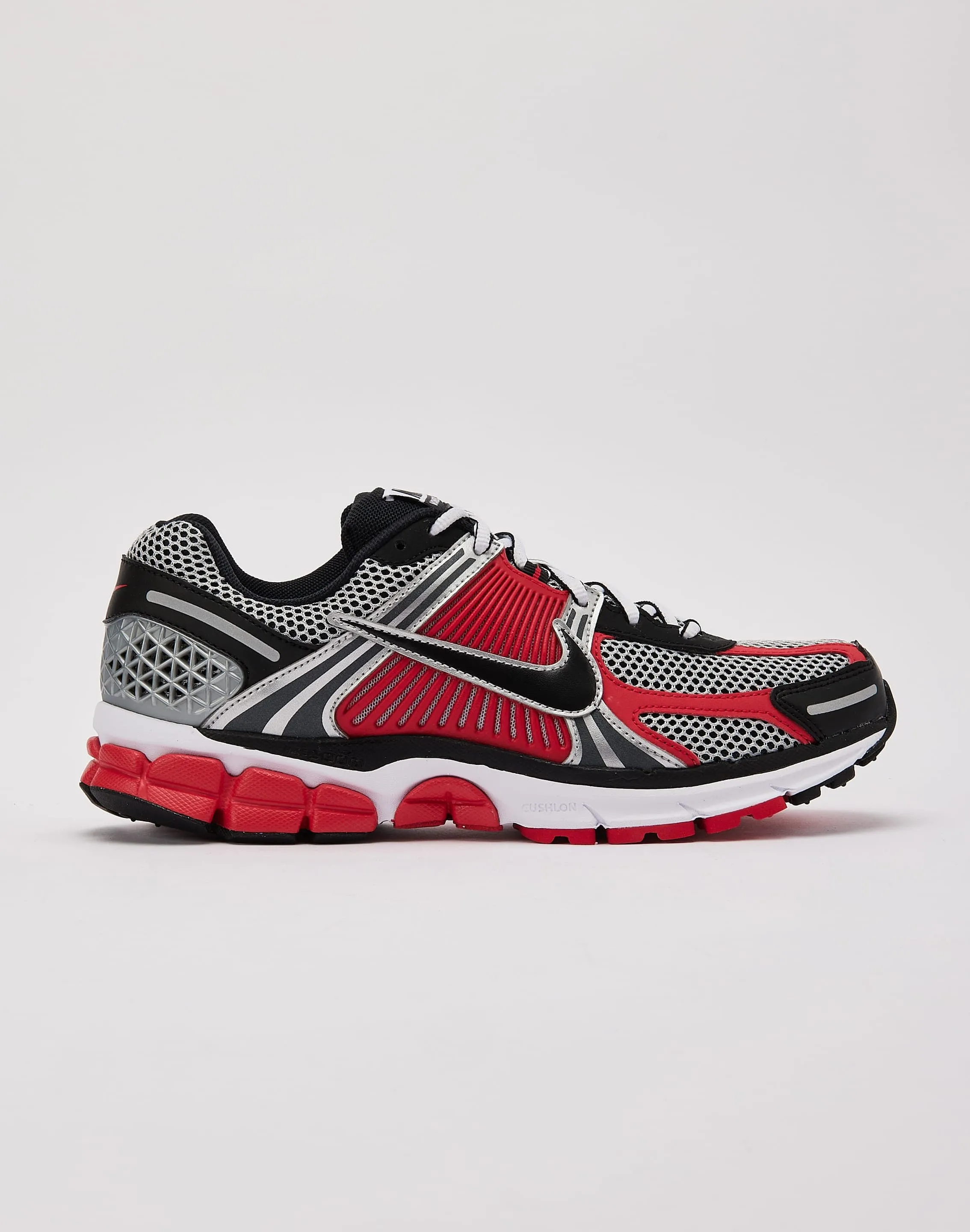 Nike Zoom Vomero 5 Minimalist