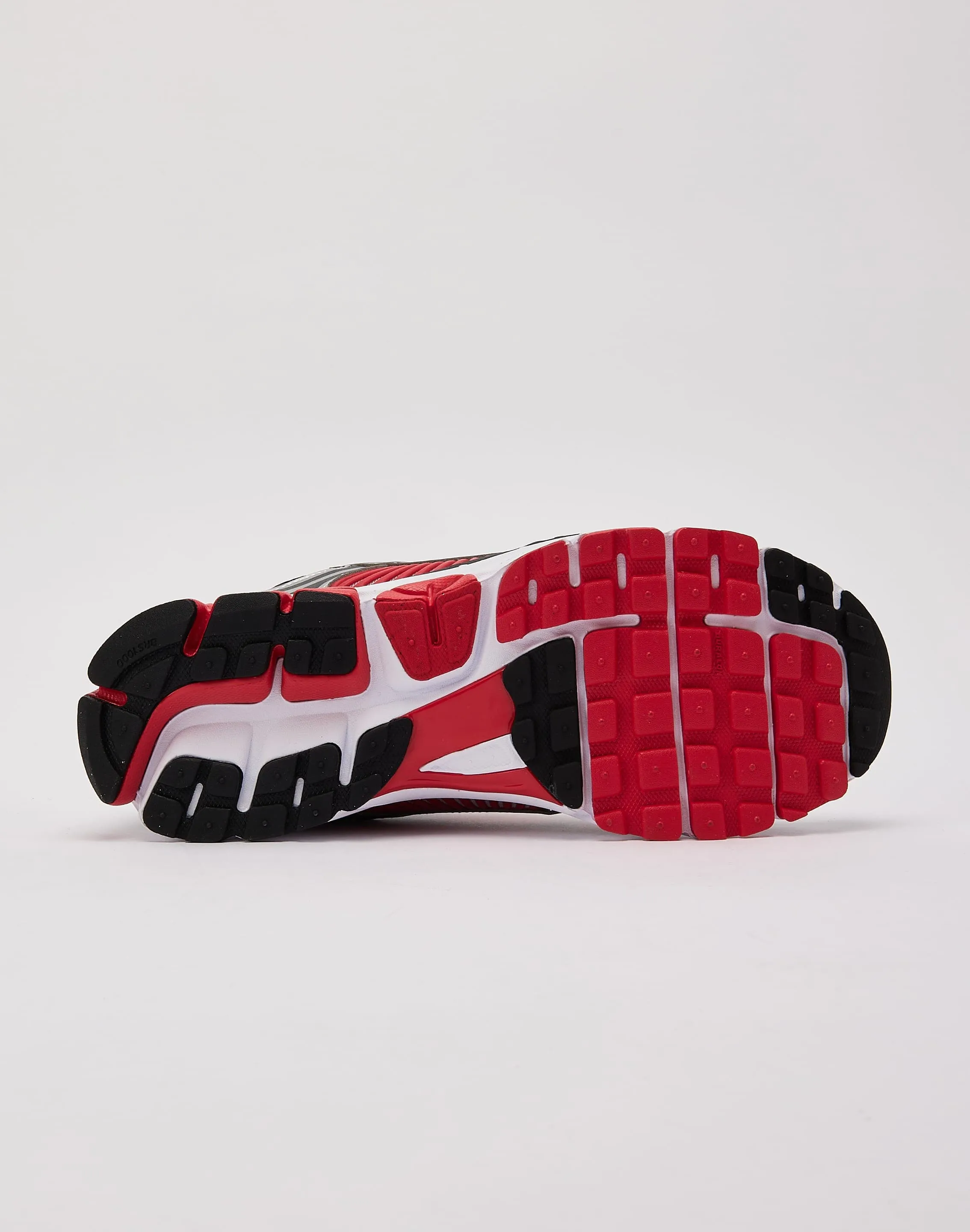 Active Life City Casual Nike Zoom Vomero 5