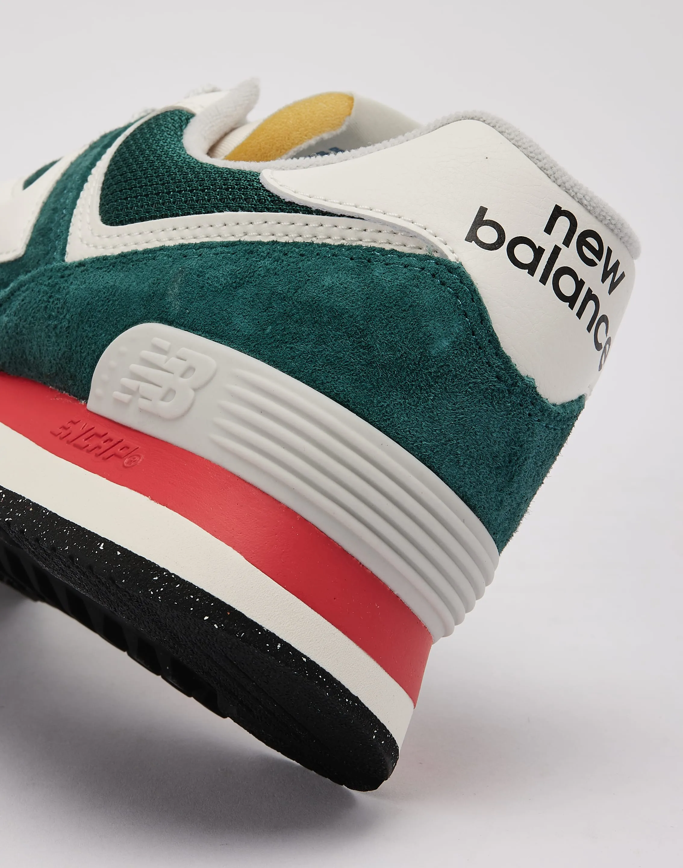 Flexible Support Commuter Pick New Balance 574